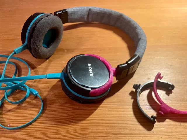 Sony MDR-ZX600 replacement headphone bracket