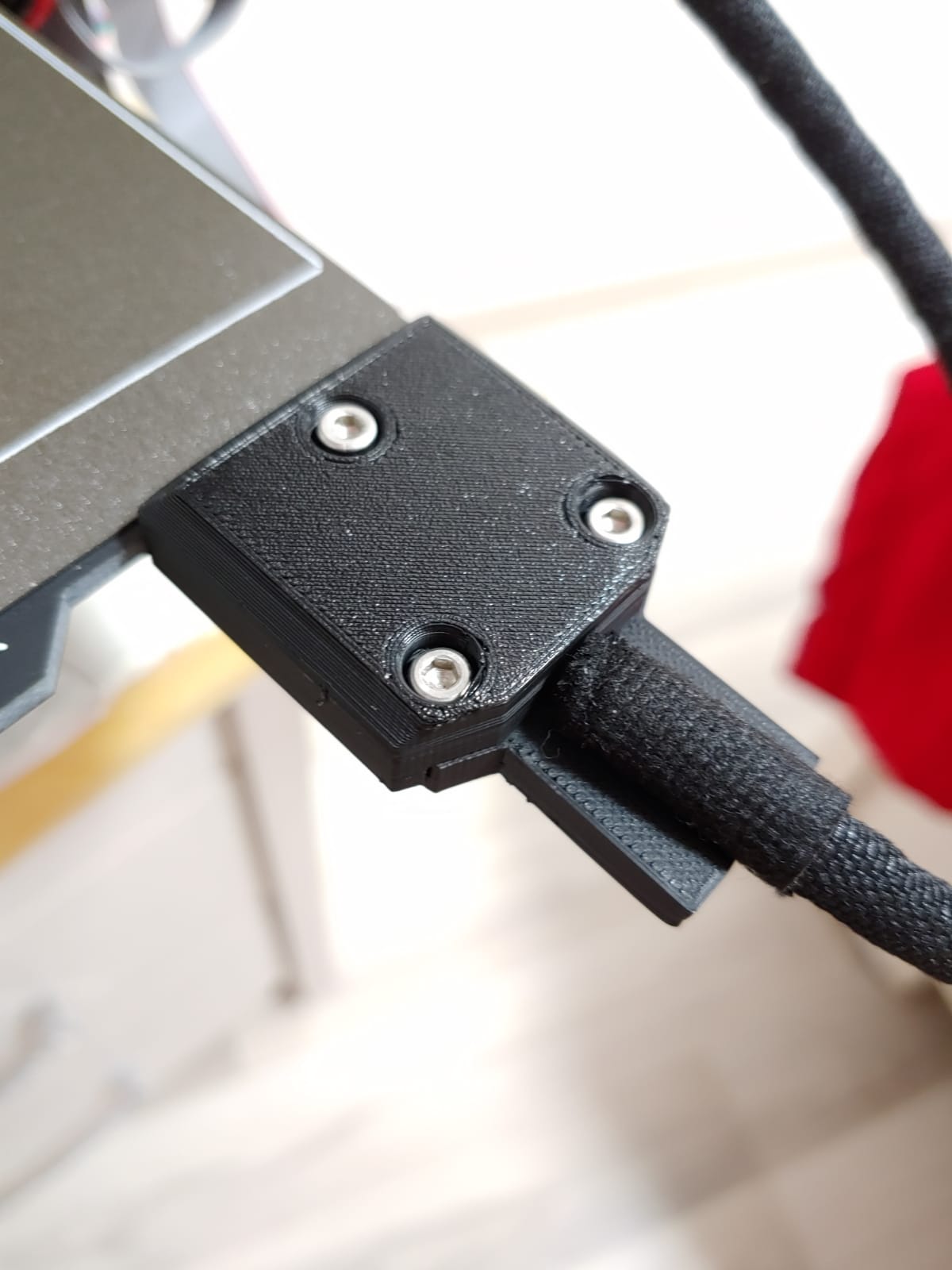 Prusa MK3 Heatbed Cable  cover clip with tail