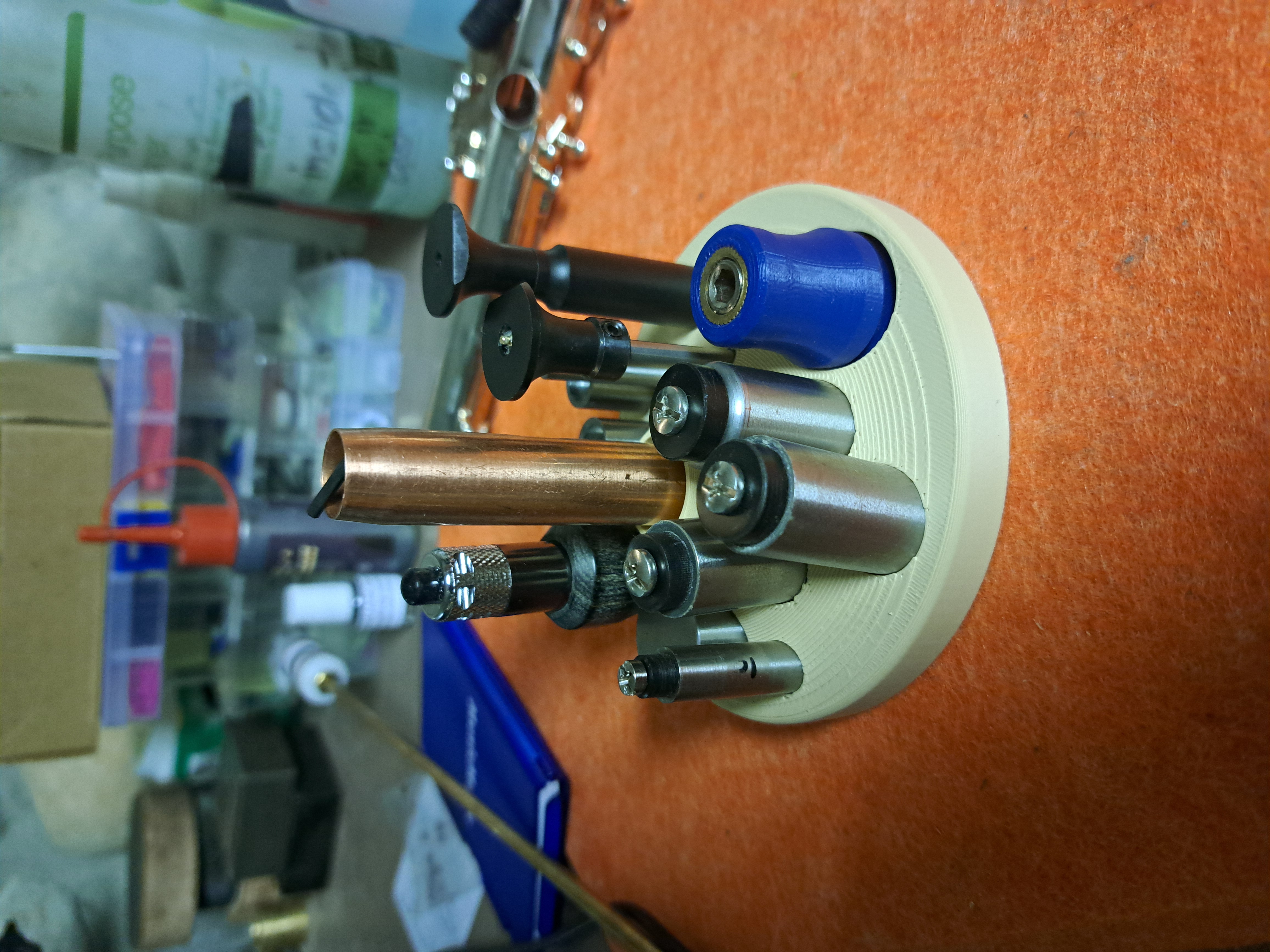Straubinger flute tool storage