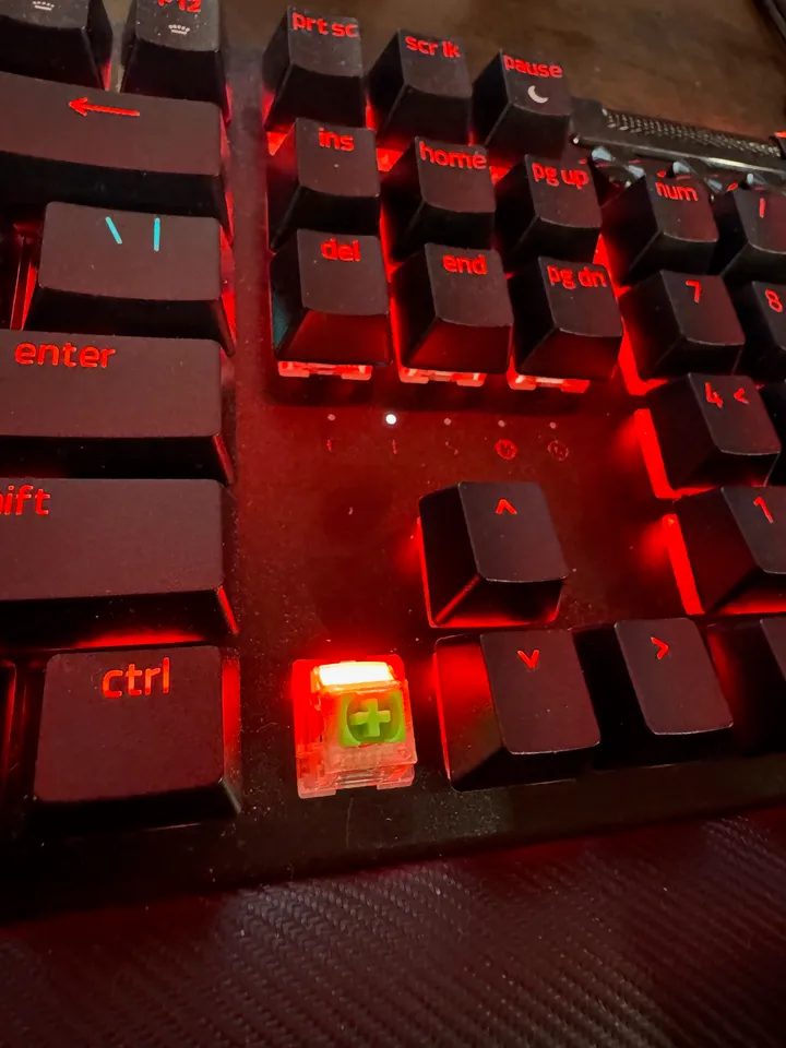 Razer keyboard square key dampener by bishoprob528 | Download free STL ...
