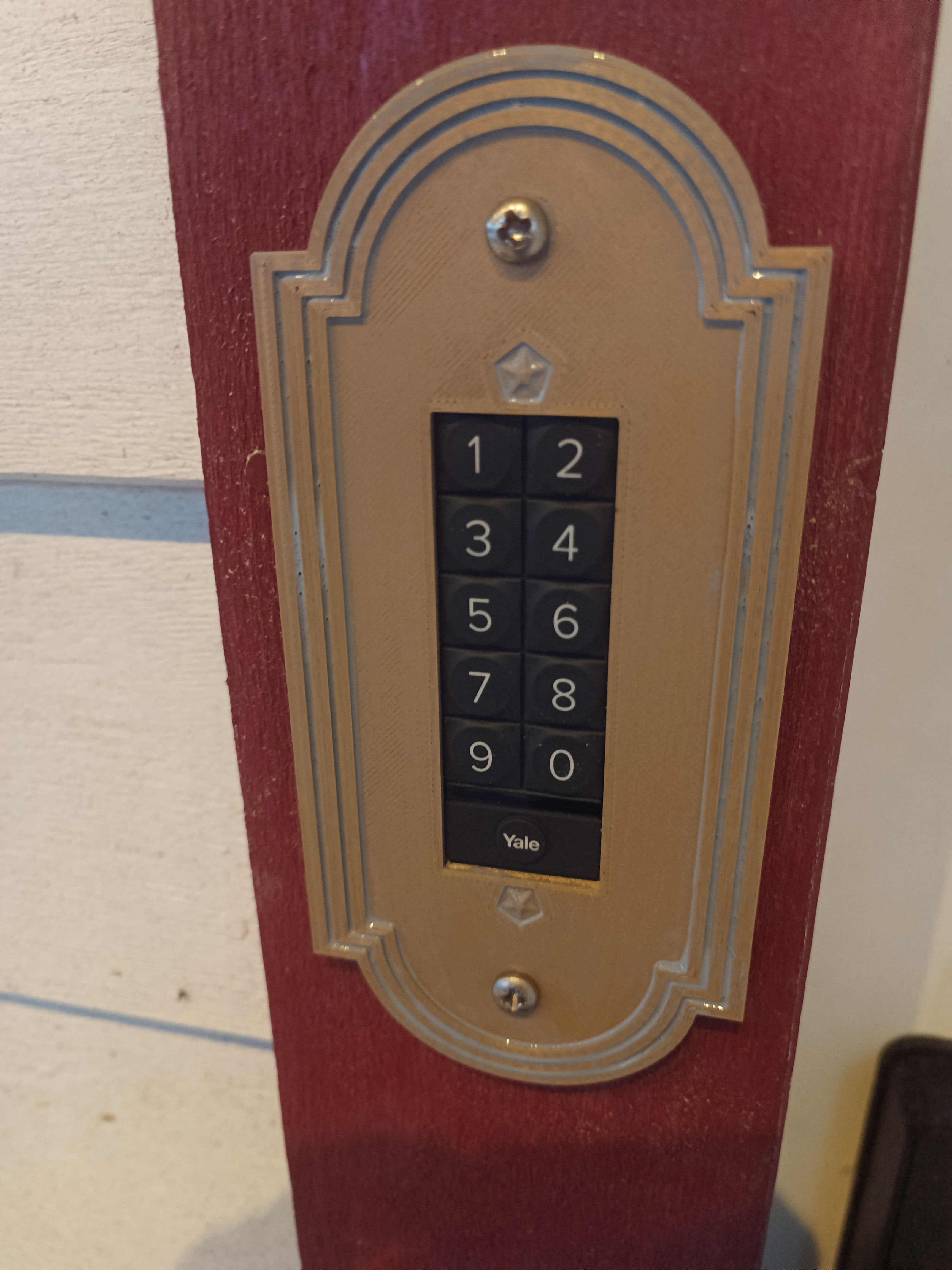 Vintage mounting bracket for Yale Linus Smart Keypad