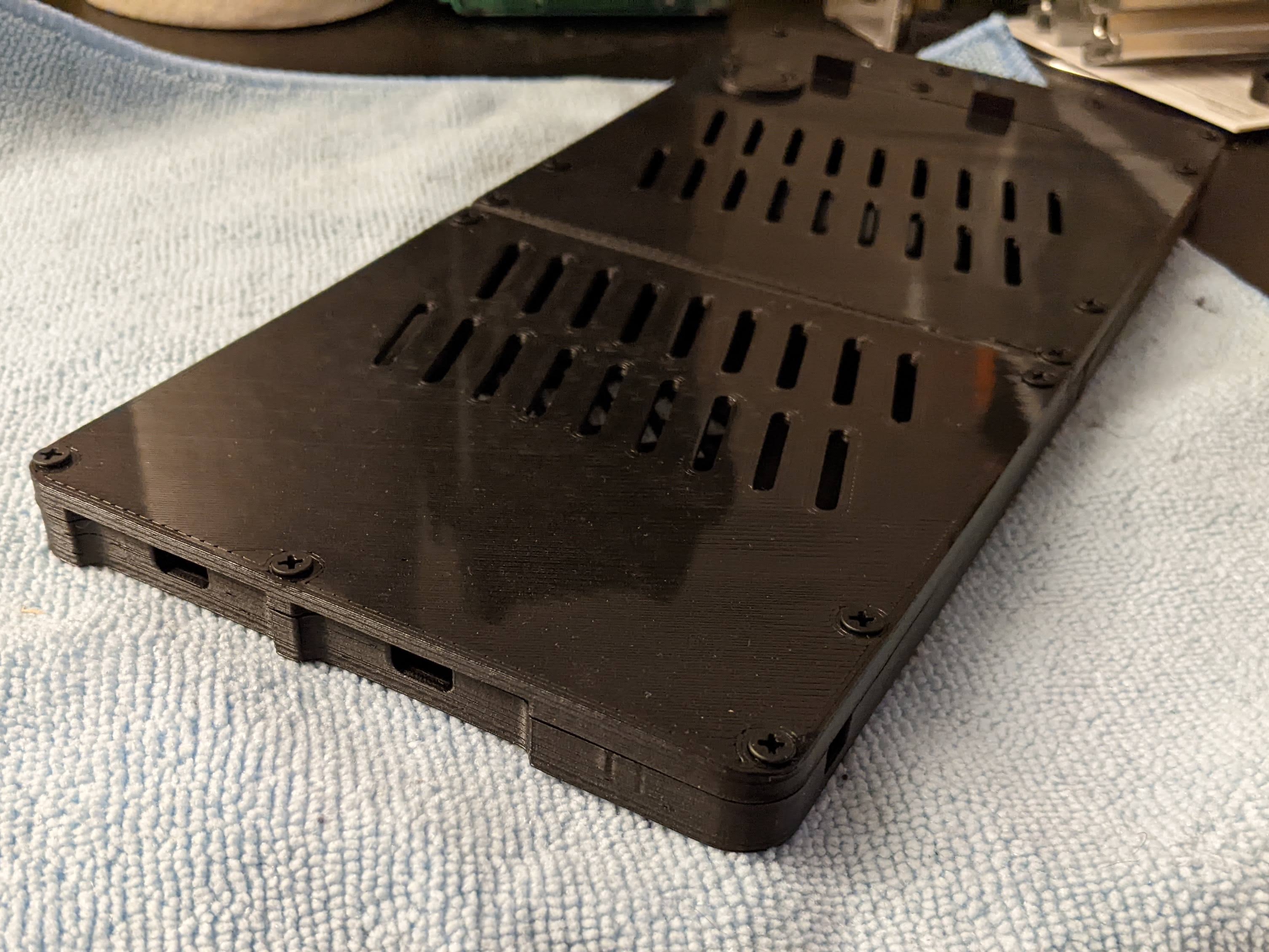 Minimal Mainboard Enclosure by sanfordr Download free STL model