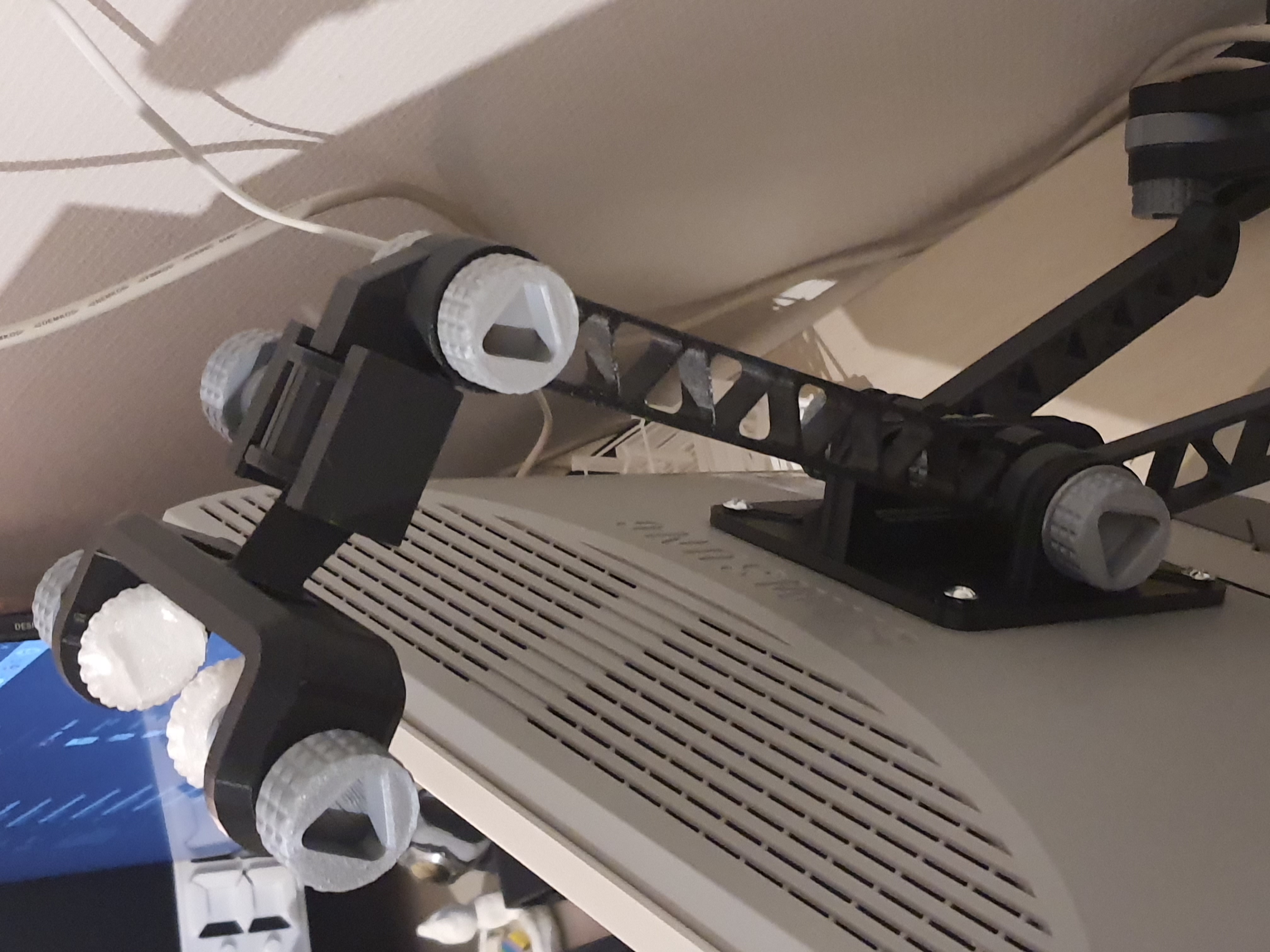 Mecharm VESA mount by Konstantin Radchenko Download free STL model