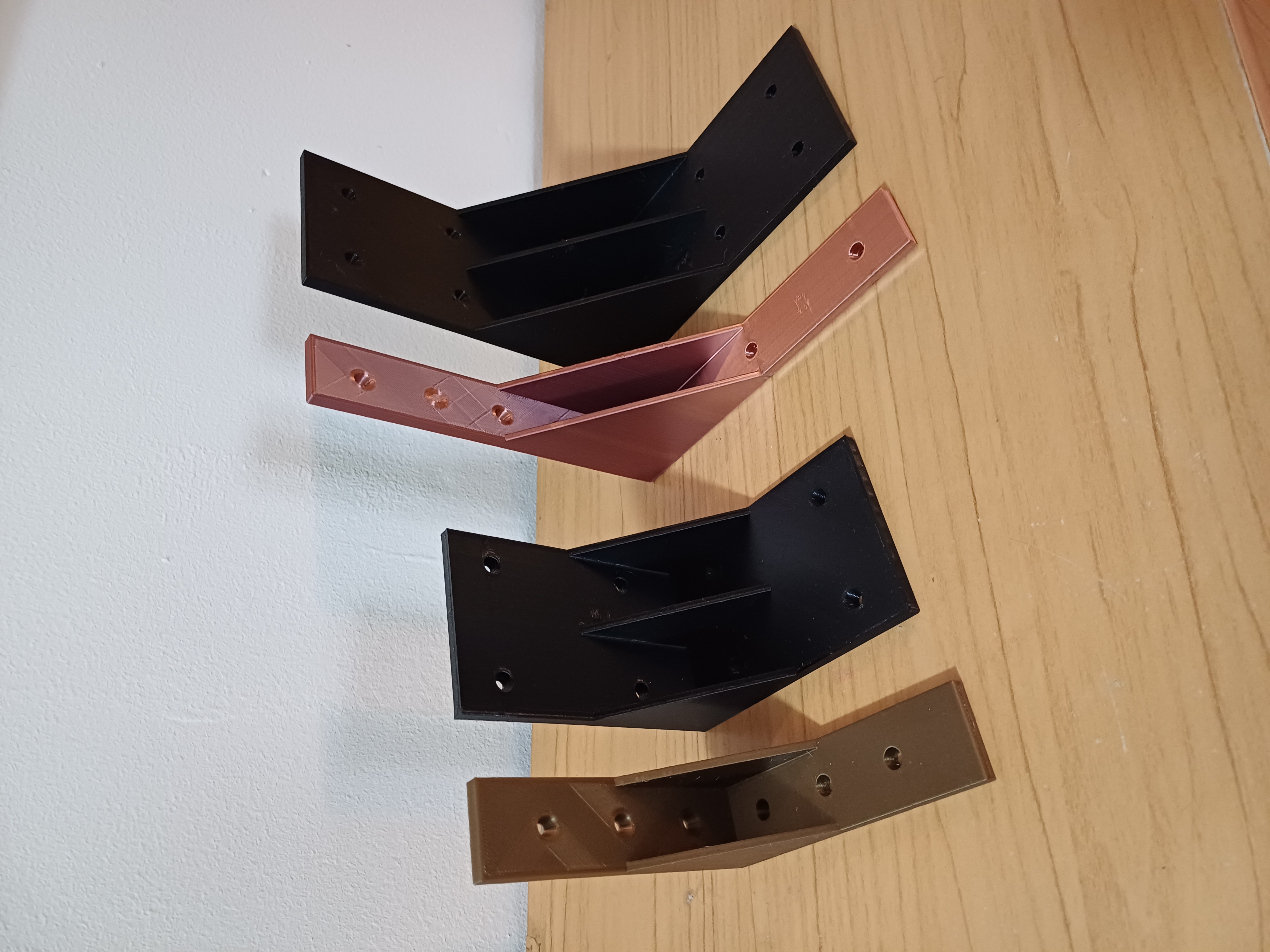 shelf support 110x110 mm and 160x160 mm for conical screw