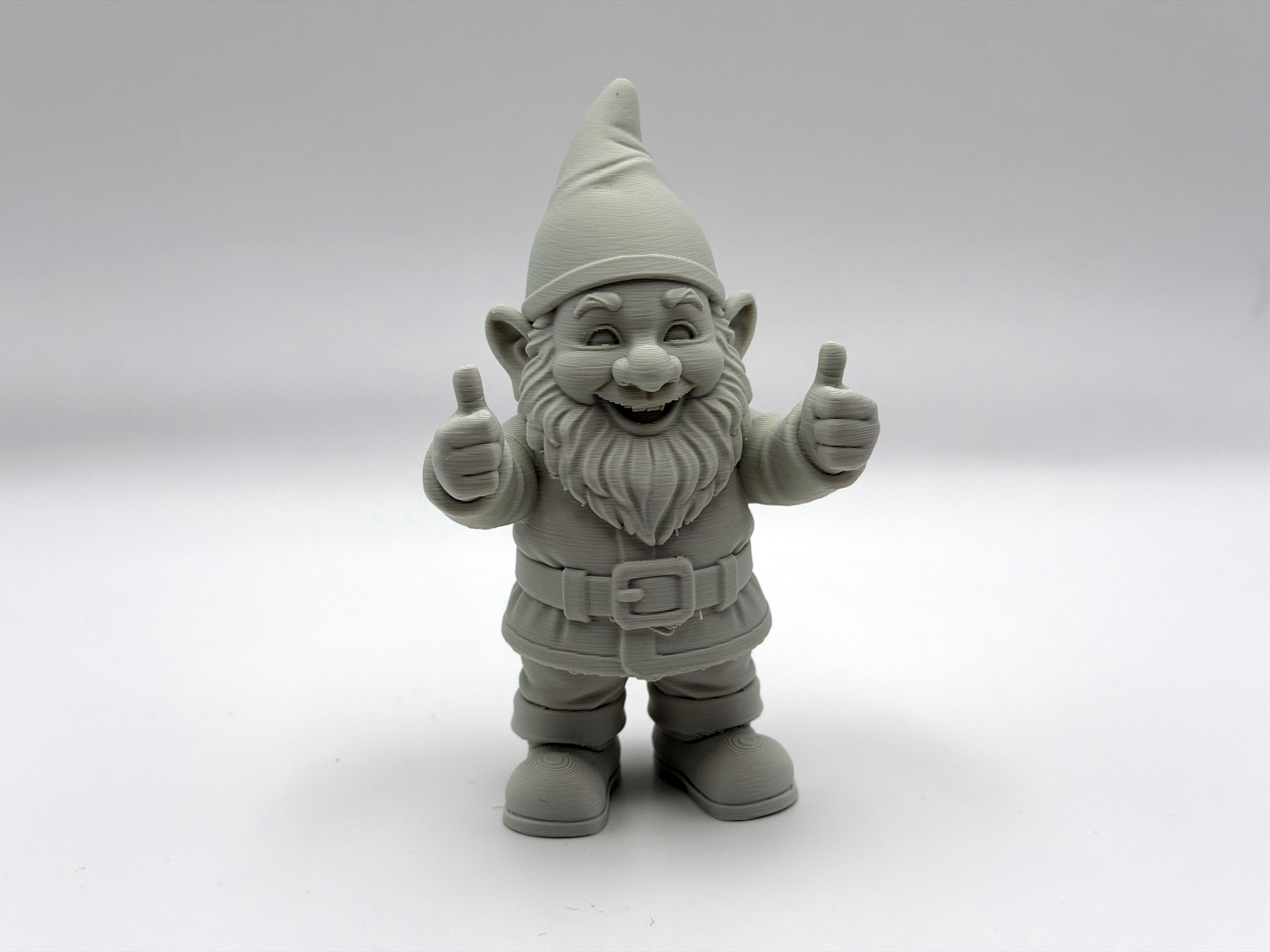 Miniatura 2 do modelo 3D Thumbs Up Gnome