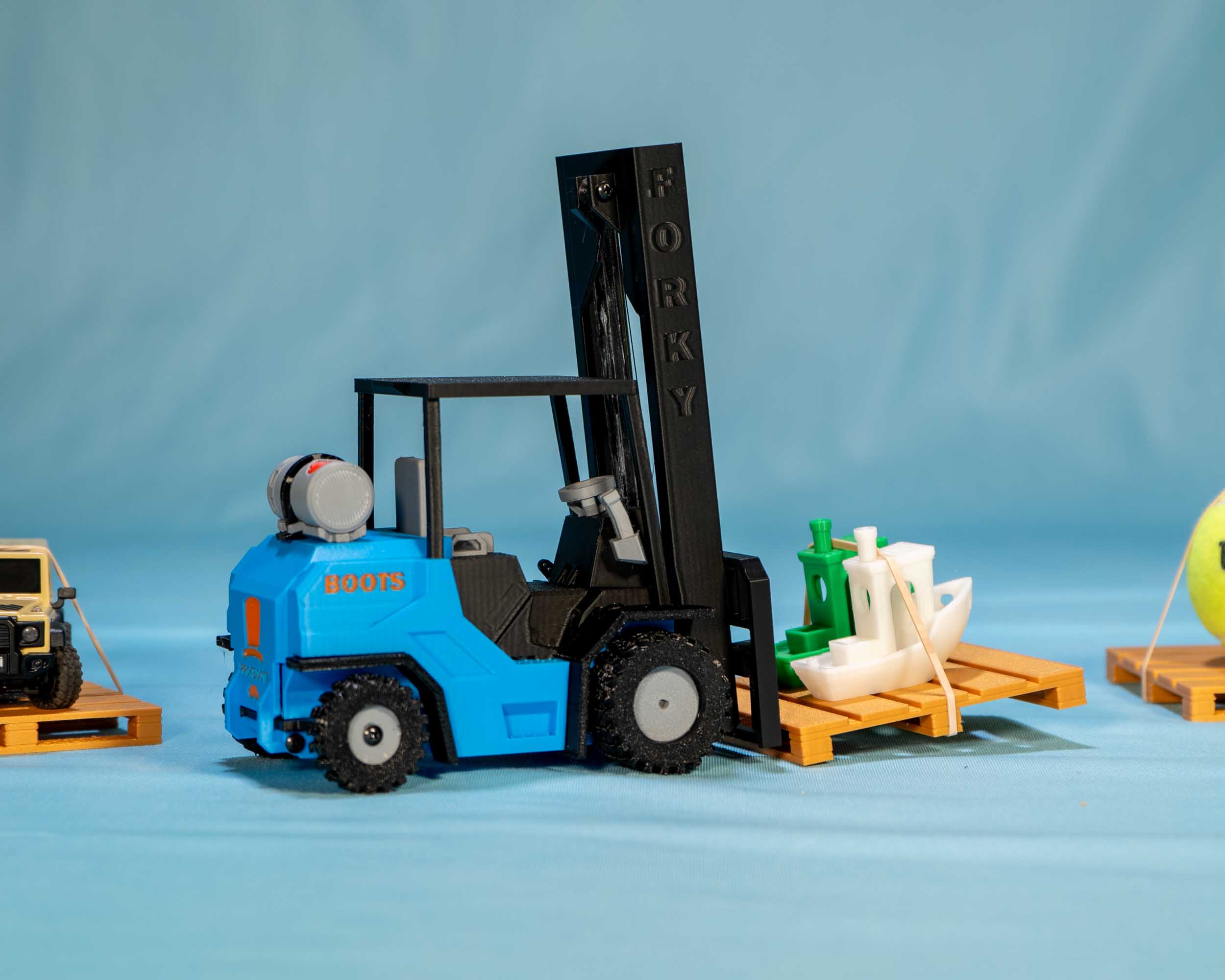 3D Printed RC Forklift DIY by ProfessorBoots Download free STL model Printables