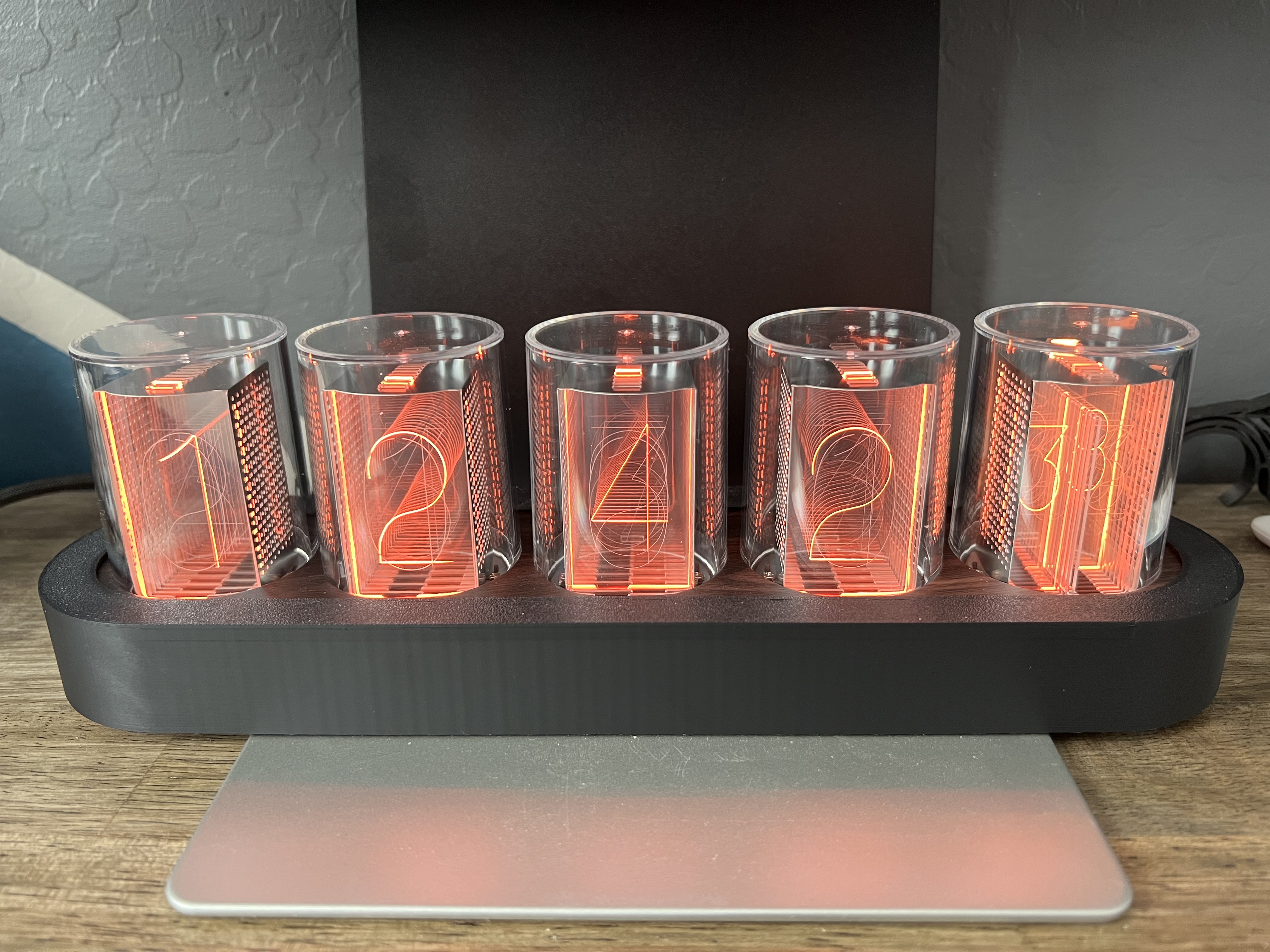 Nixie tube clock base cover