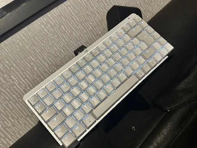 Logitech Mechanical Mini Keyboard Mount