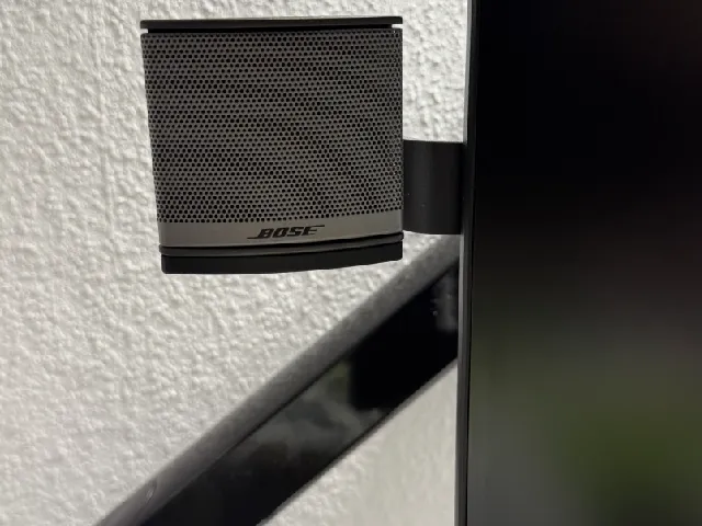 BOSE Companion 3 Series 2 front speaker monitor mount