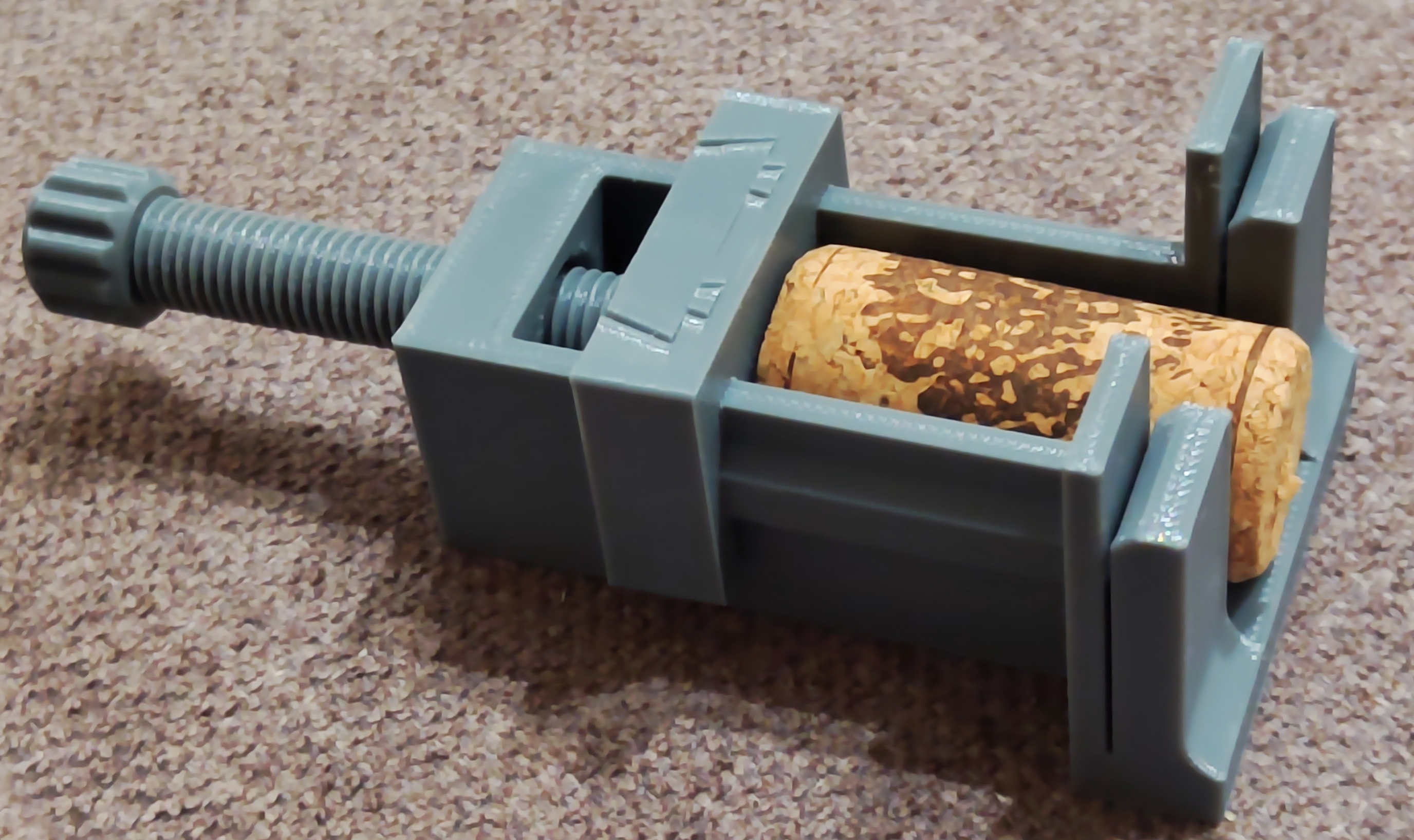 Wine cork cutter jig