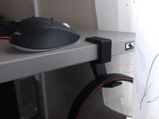 Halter für Kopfhörer (Headphone hook / holder)