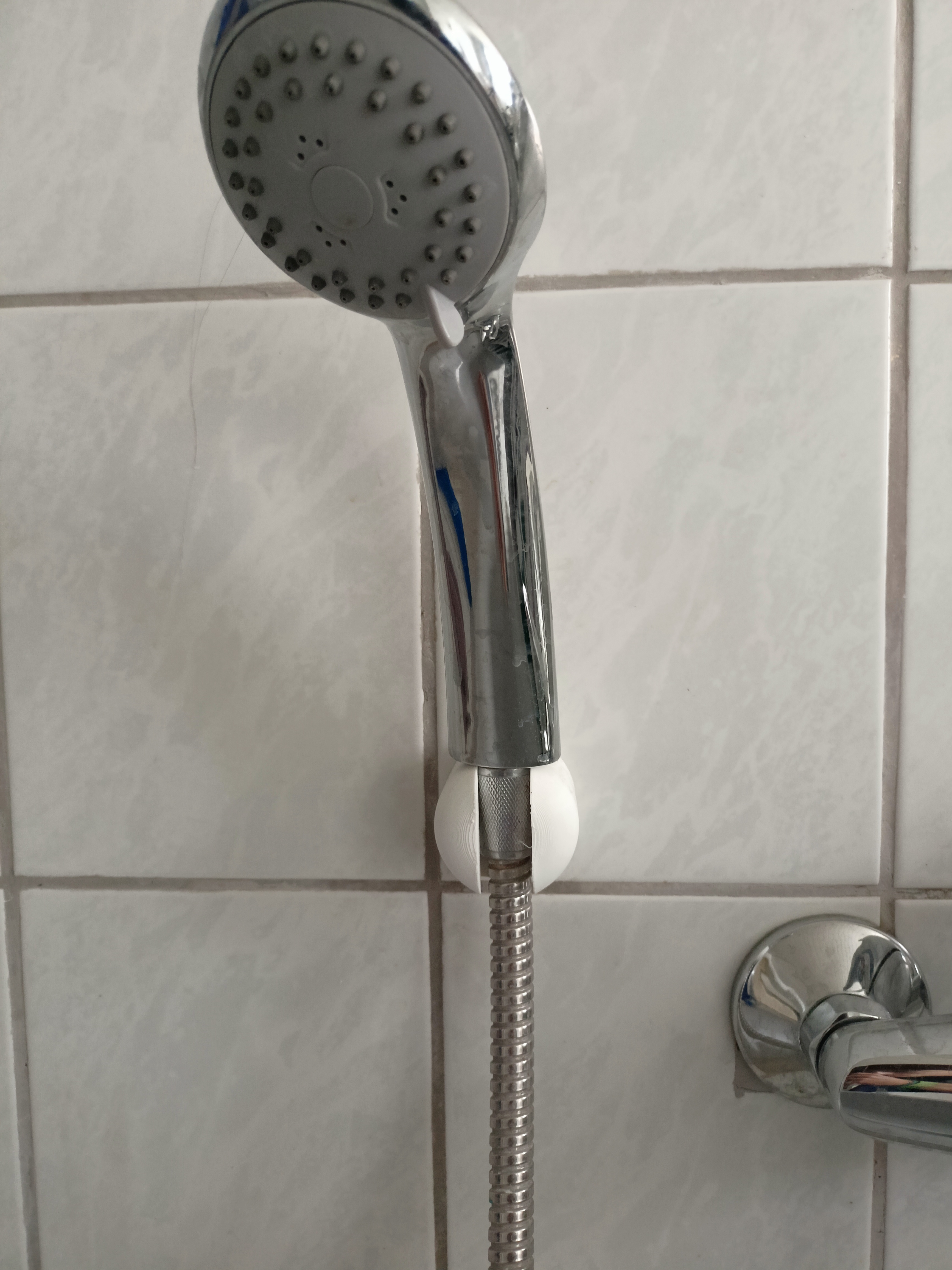 Miniatura 2 do modelo 3D Showerhead holder / Brausehalter