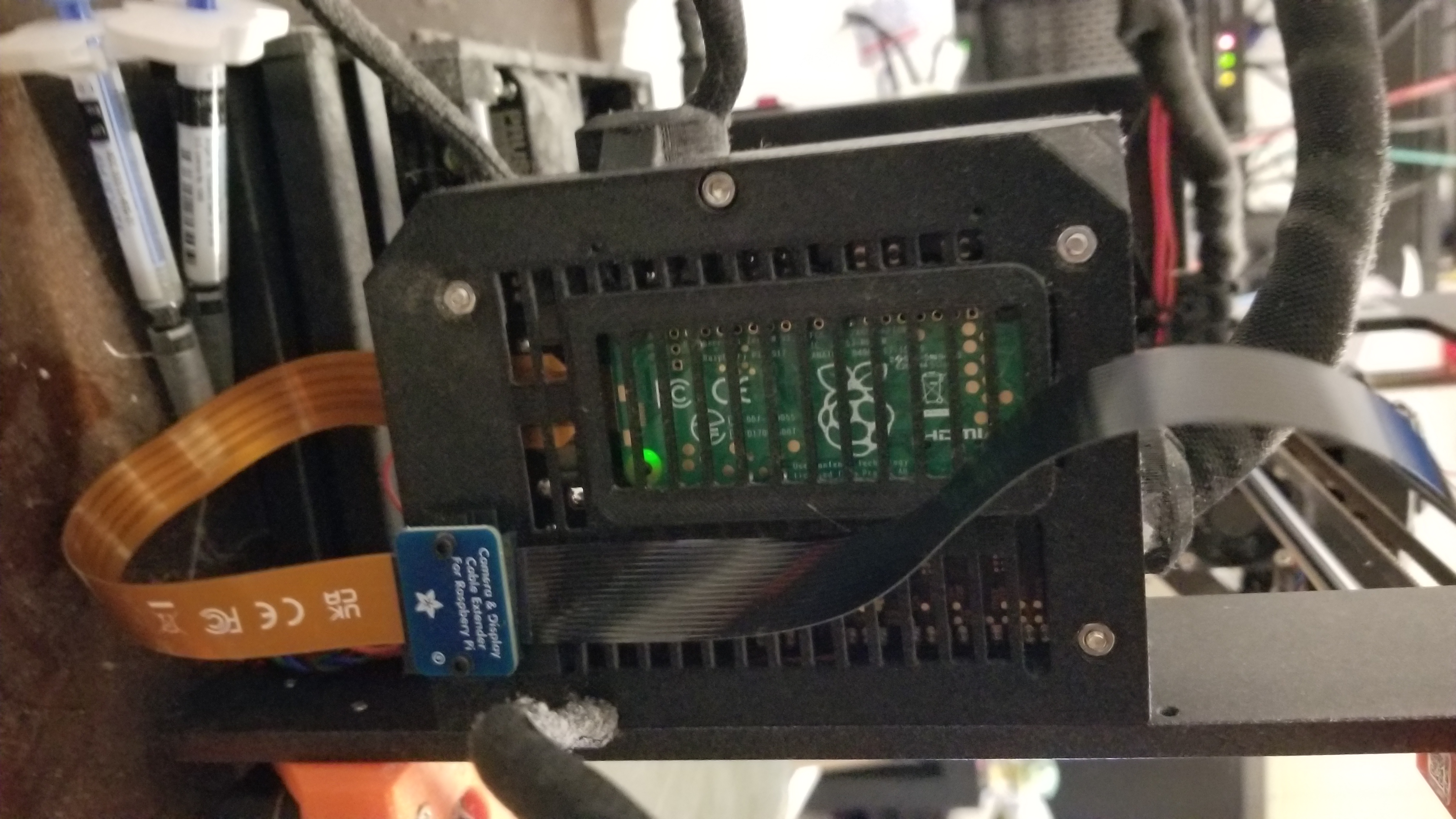 Raspberry Pi Camera Extender Mount Vertical(Adafruit CSI or DSI Cable Extender)