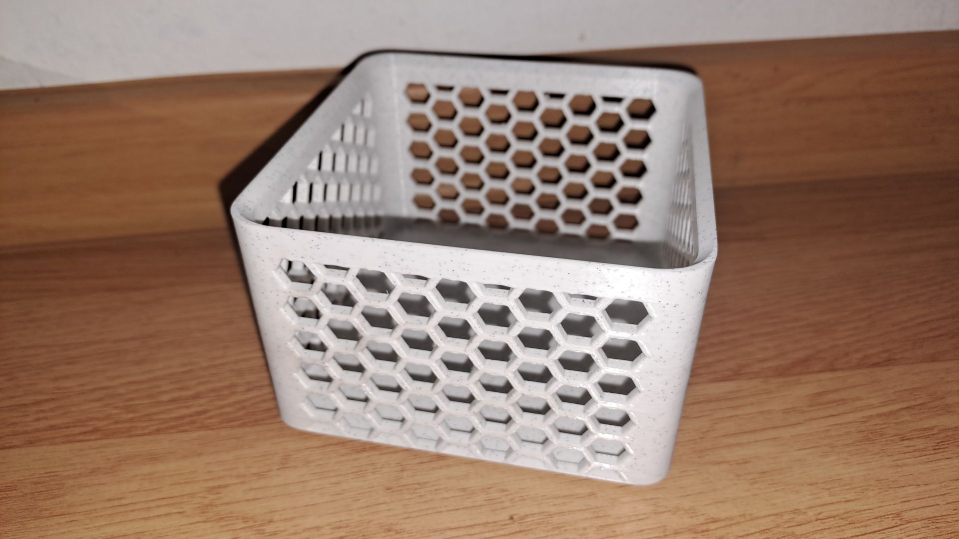 Simple organizer with hexagons grid — miniatura 5