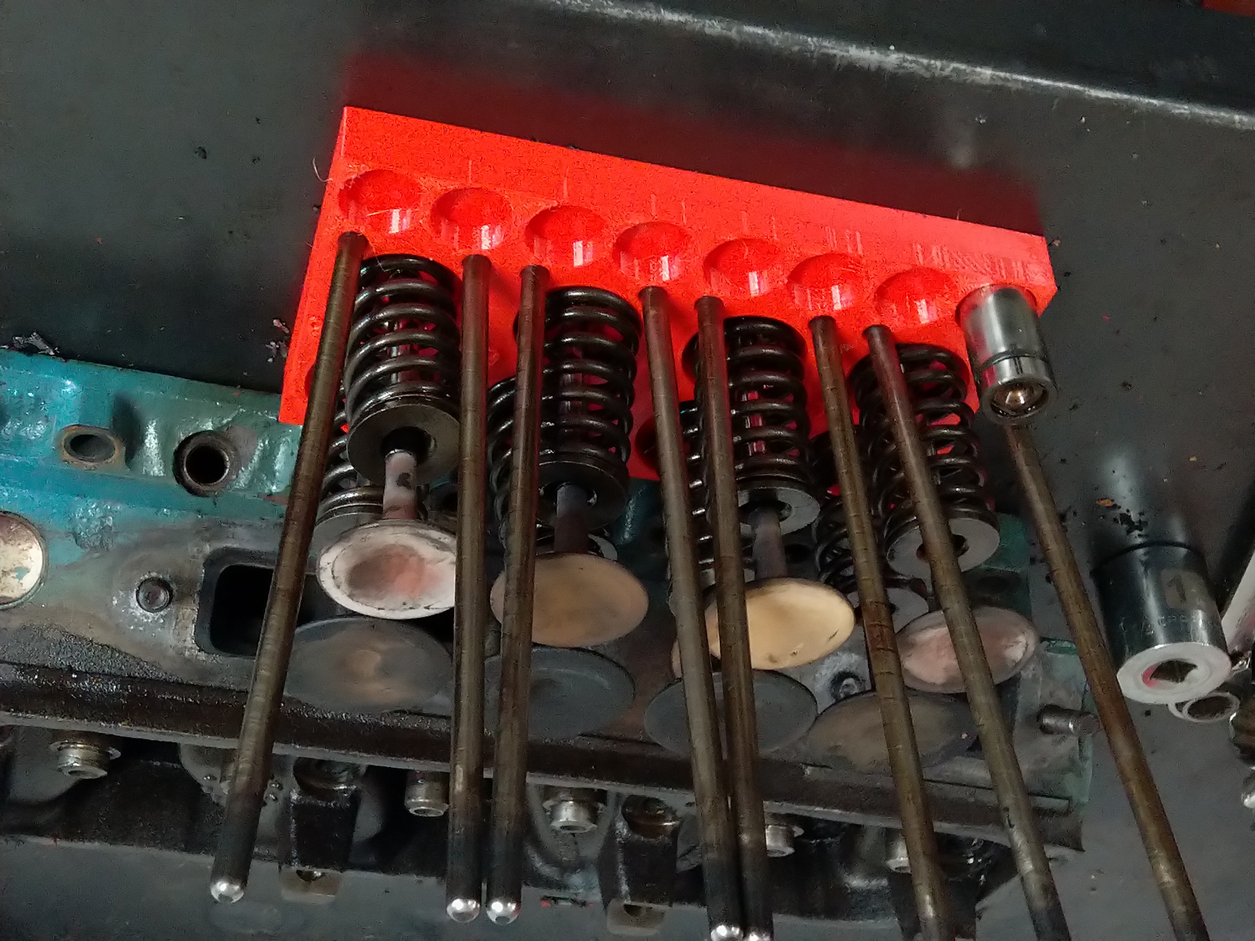 Engine valvetrain parts organizer (V8) for Chrysler Big Block