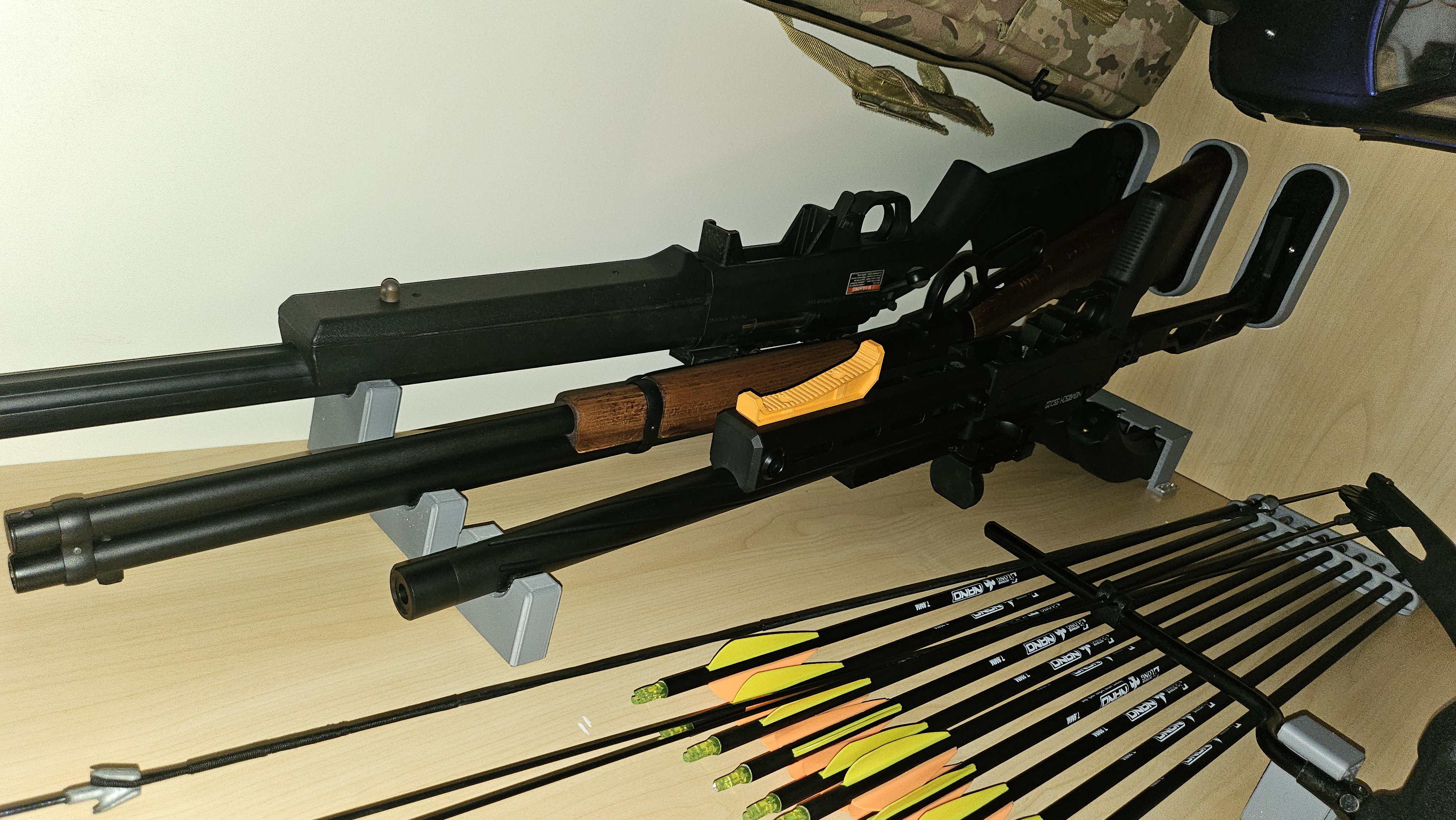 Simple Vertical Gun Rack