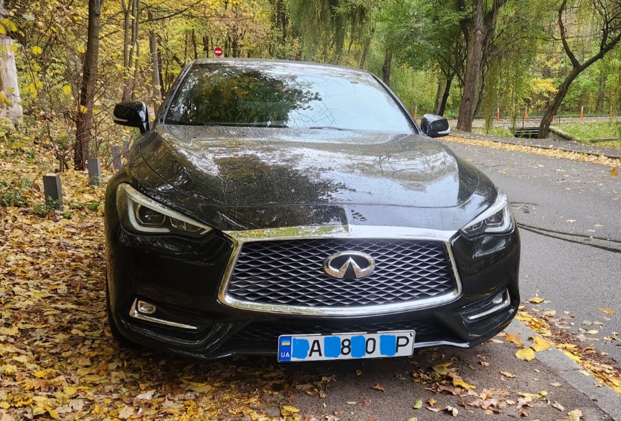 Infiniti q60 custom license plate bracket