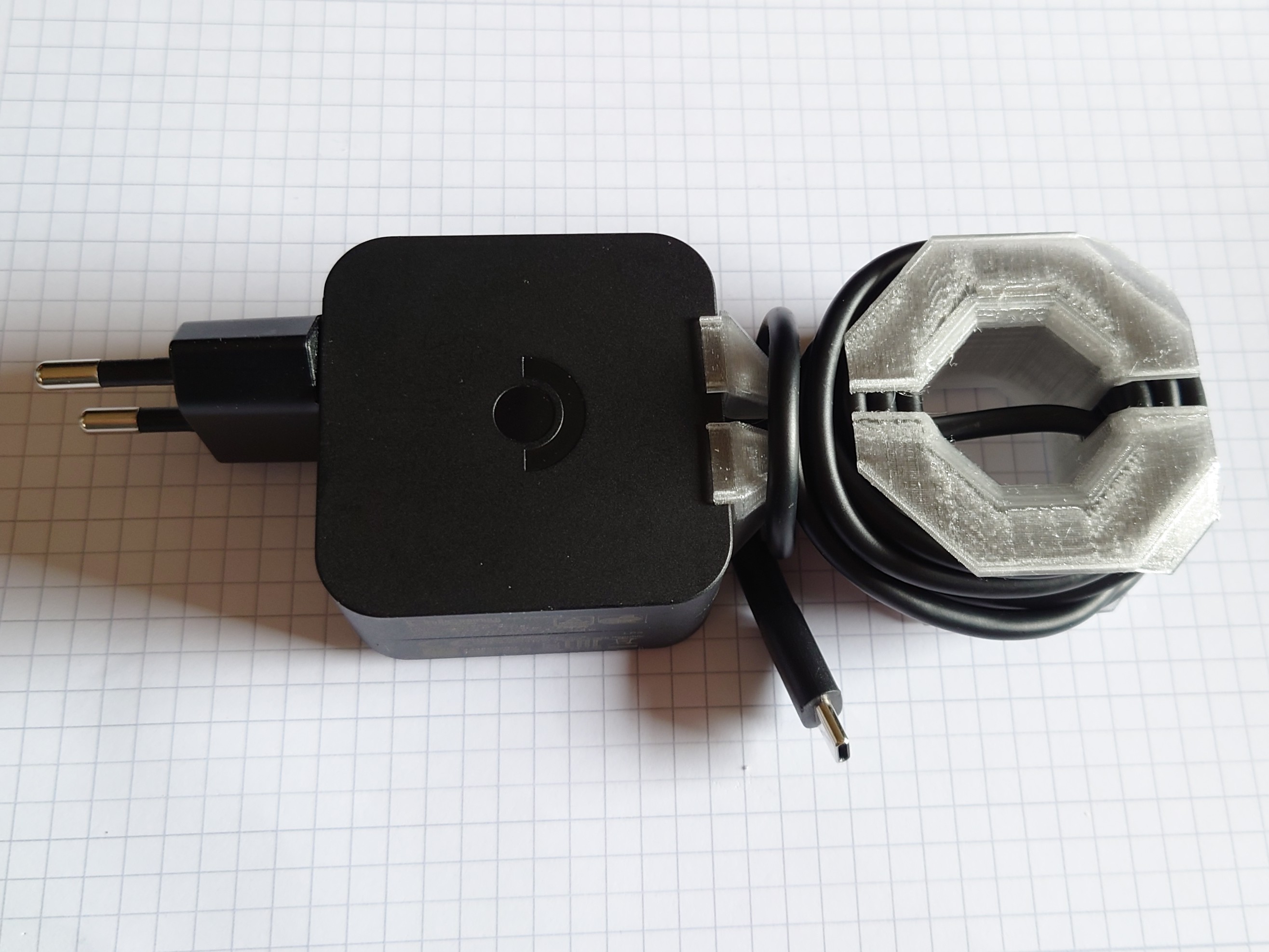 Steam Deck OLED EU/US Charger Cable Spool