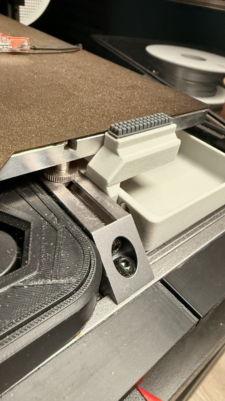 Voron Nozzle Brush (A1 Silicone Brush) With Magnetic Purge Pan