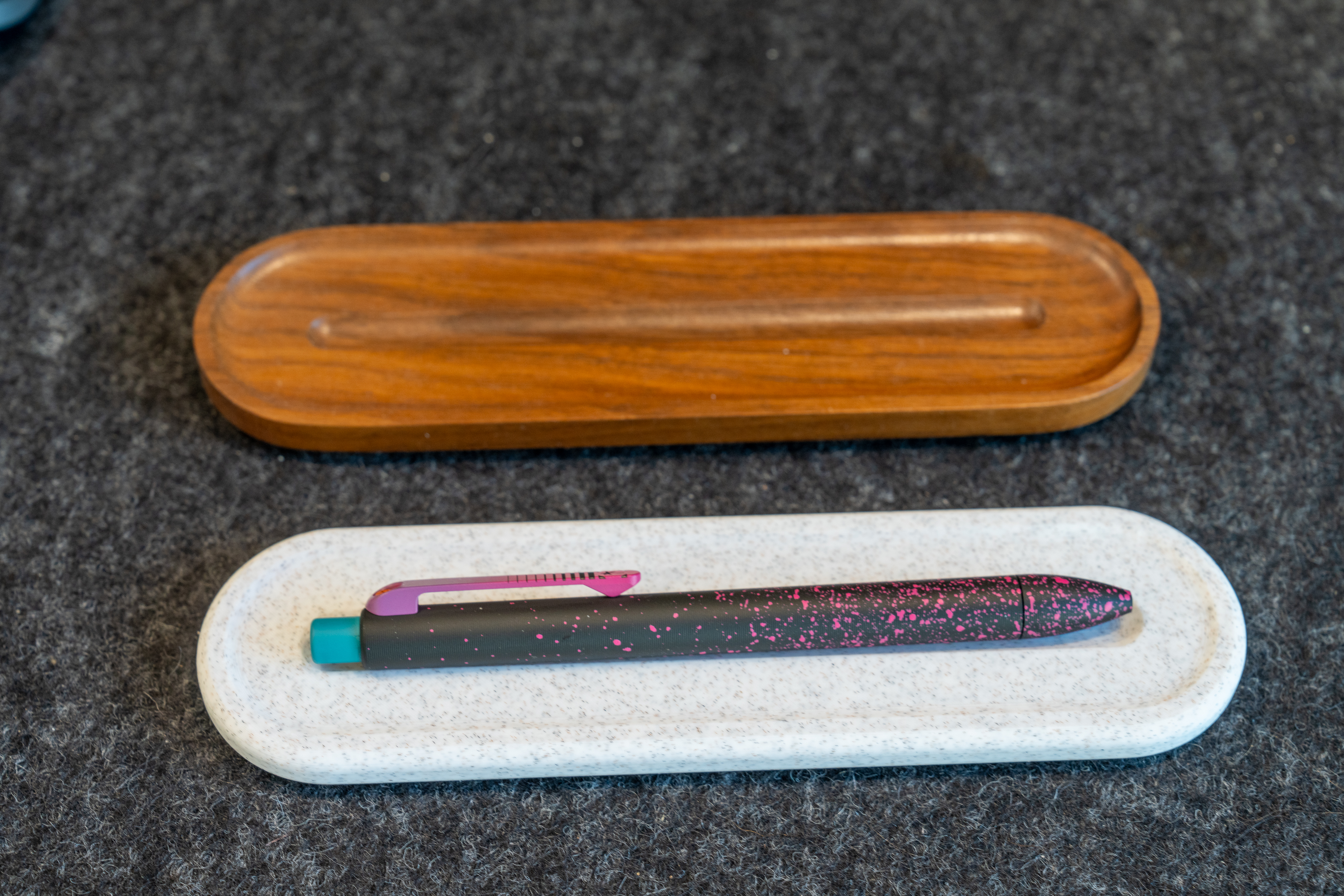 Single Pen Tray - Studio Neat Style (Parametric)