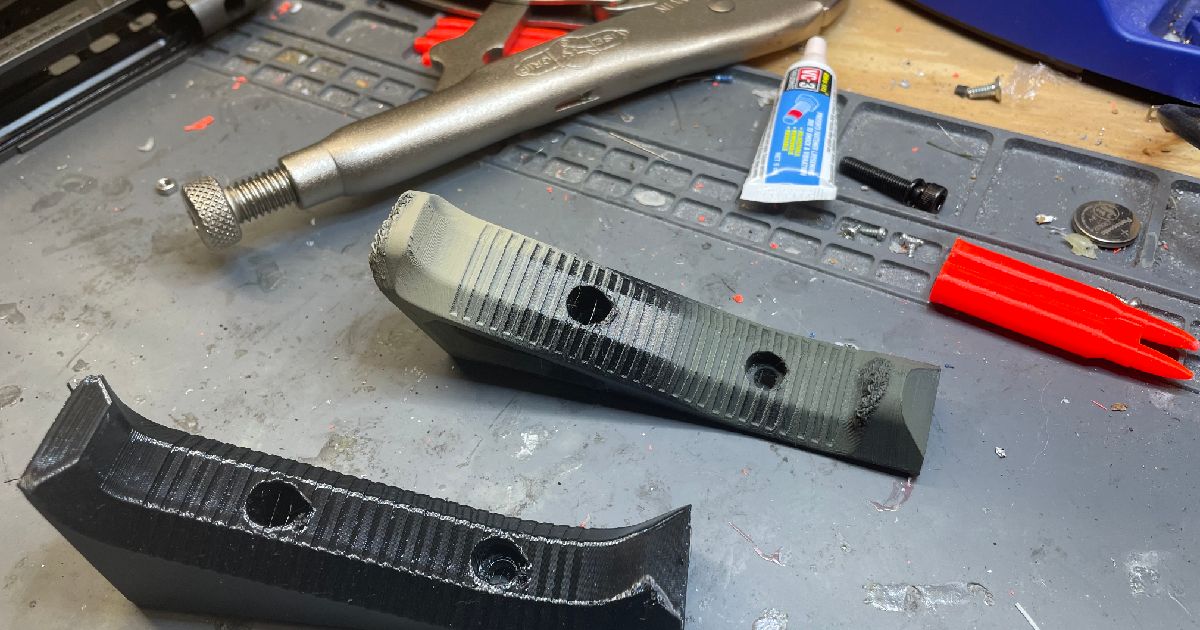 M-LOK Angled Fore Grip (AFG) by OrdinaryWonder | Download free STL ...