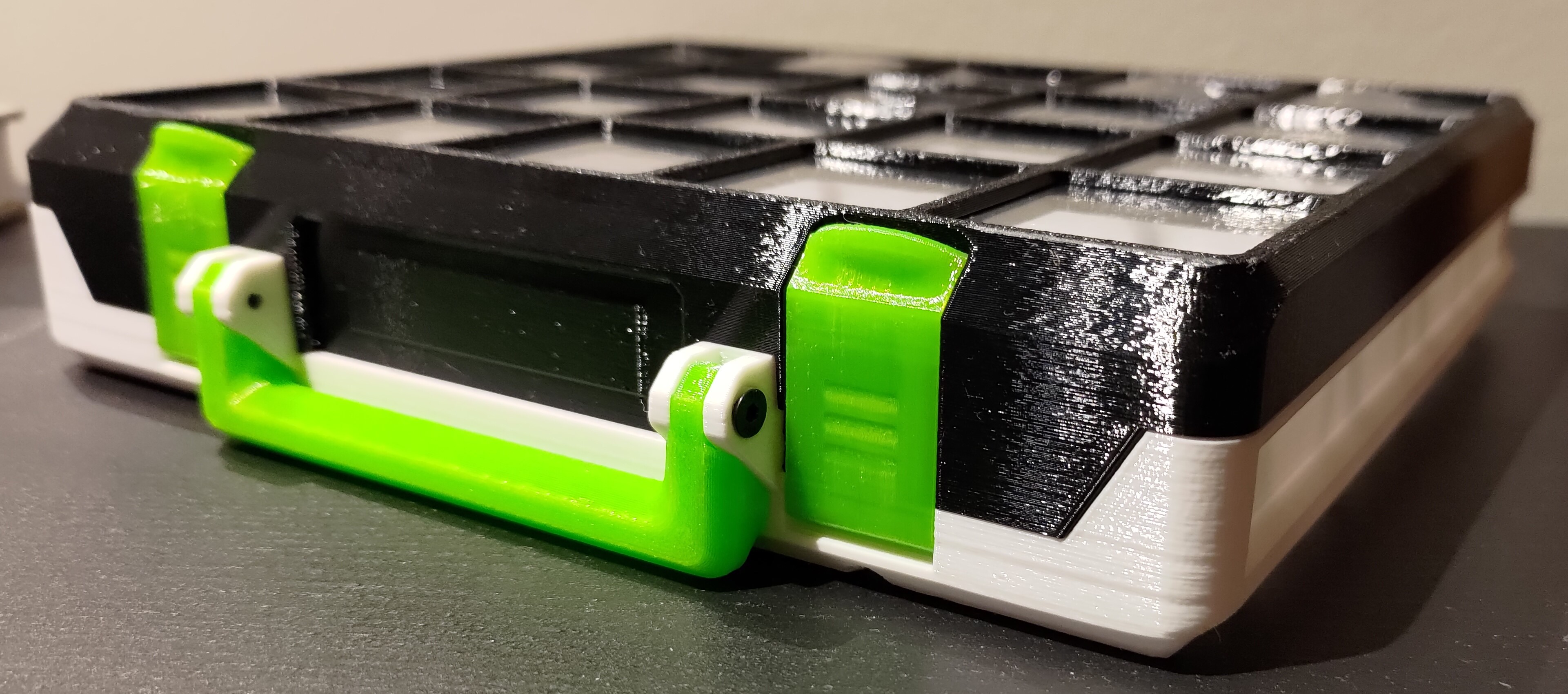 Modern Gridfinity Case w/ Handle + 5u height, Parametric por Neppo ...