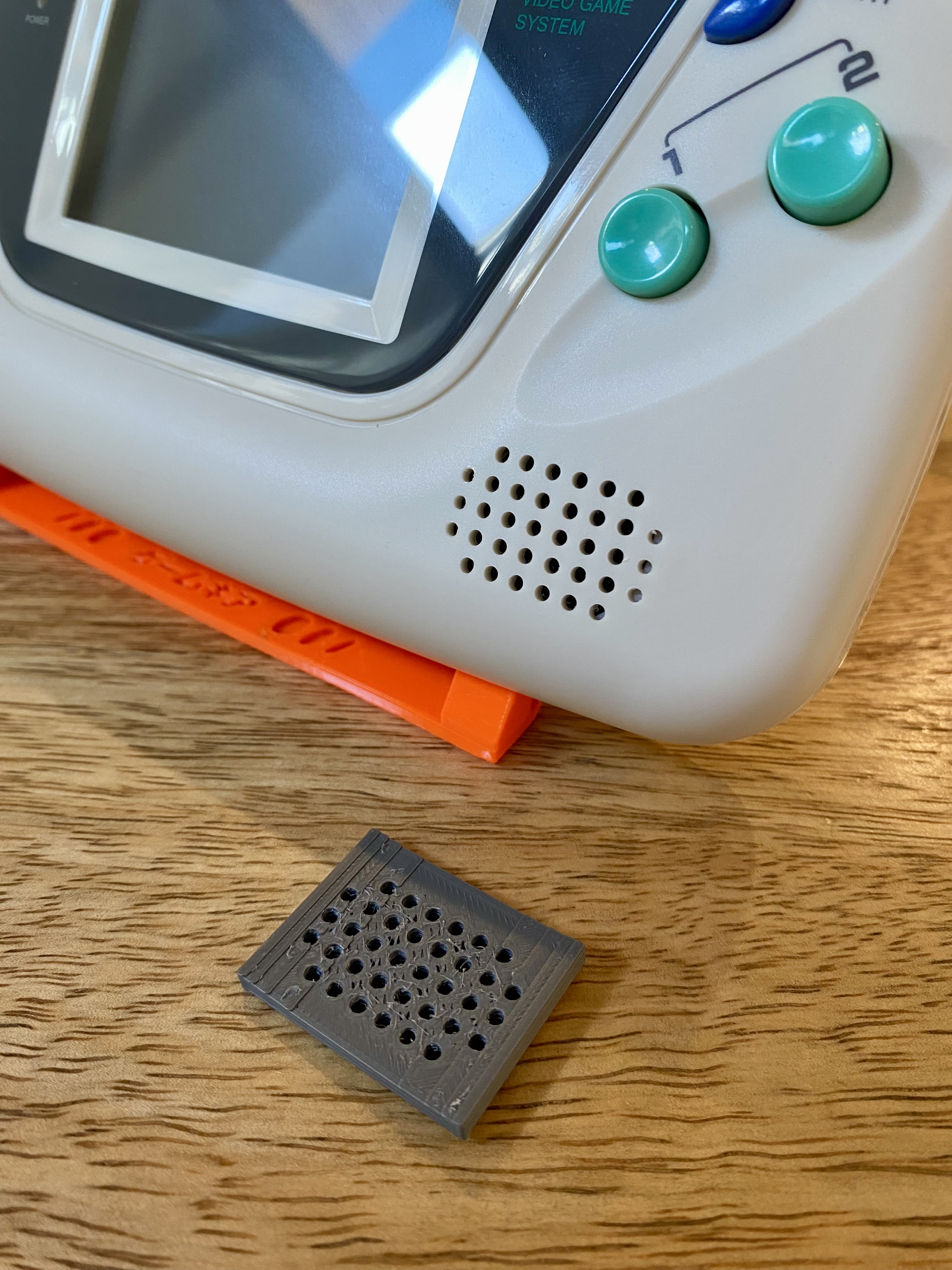 Sega Gamegear right speaker hole jig by Everbritecastlemods Download