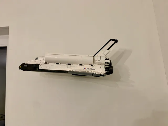 LEGO Discovery Space Shuttle Wall-mount - Without support
