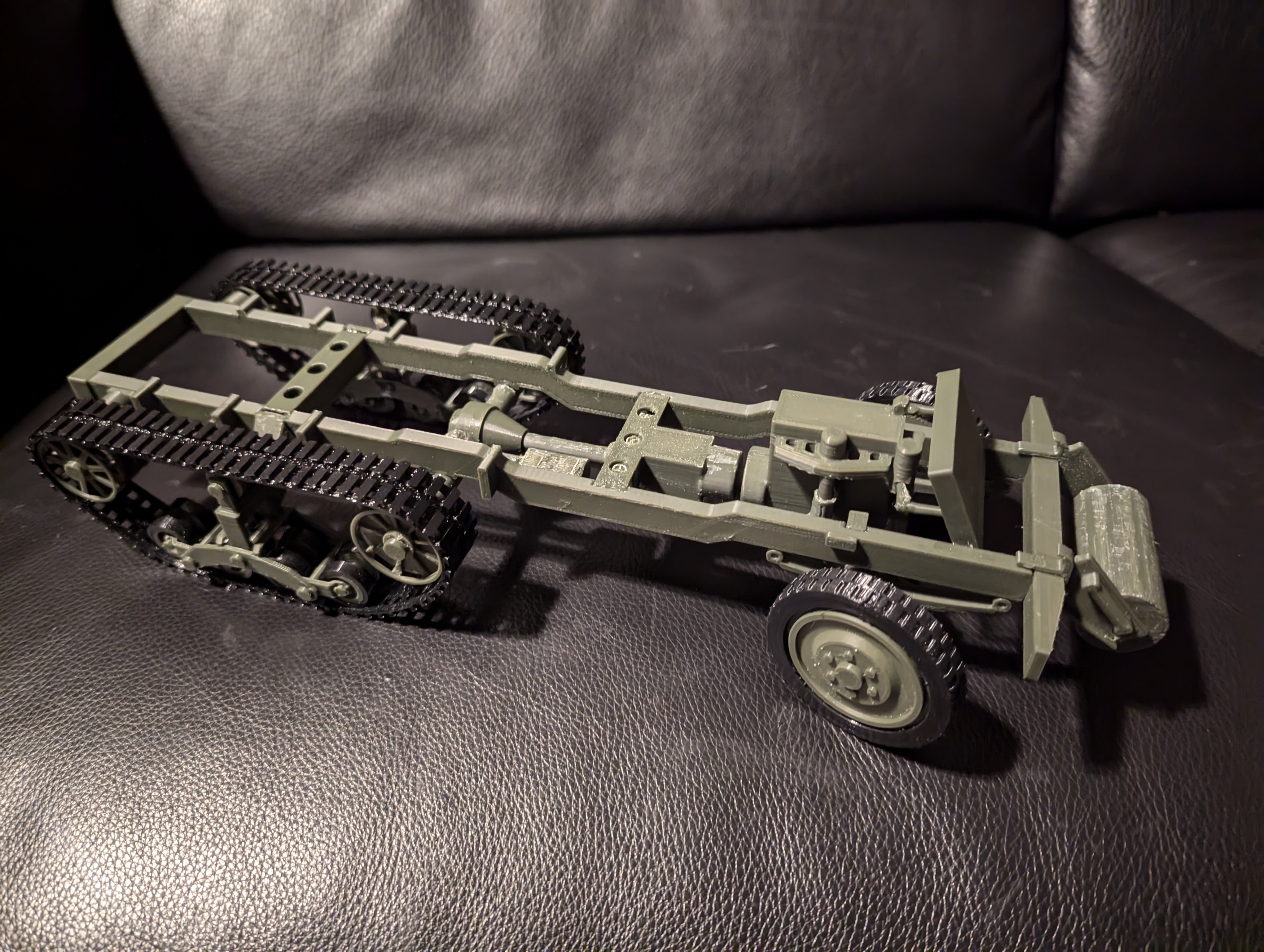 Another M3 Halftrack (Chasis and drive train) 1/20 scale