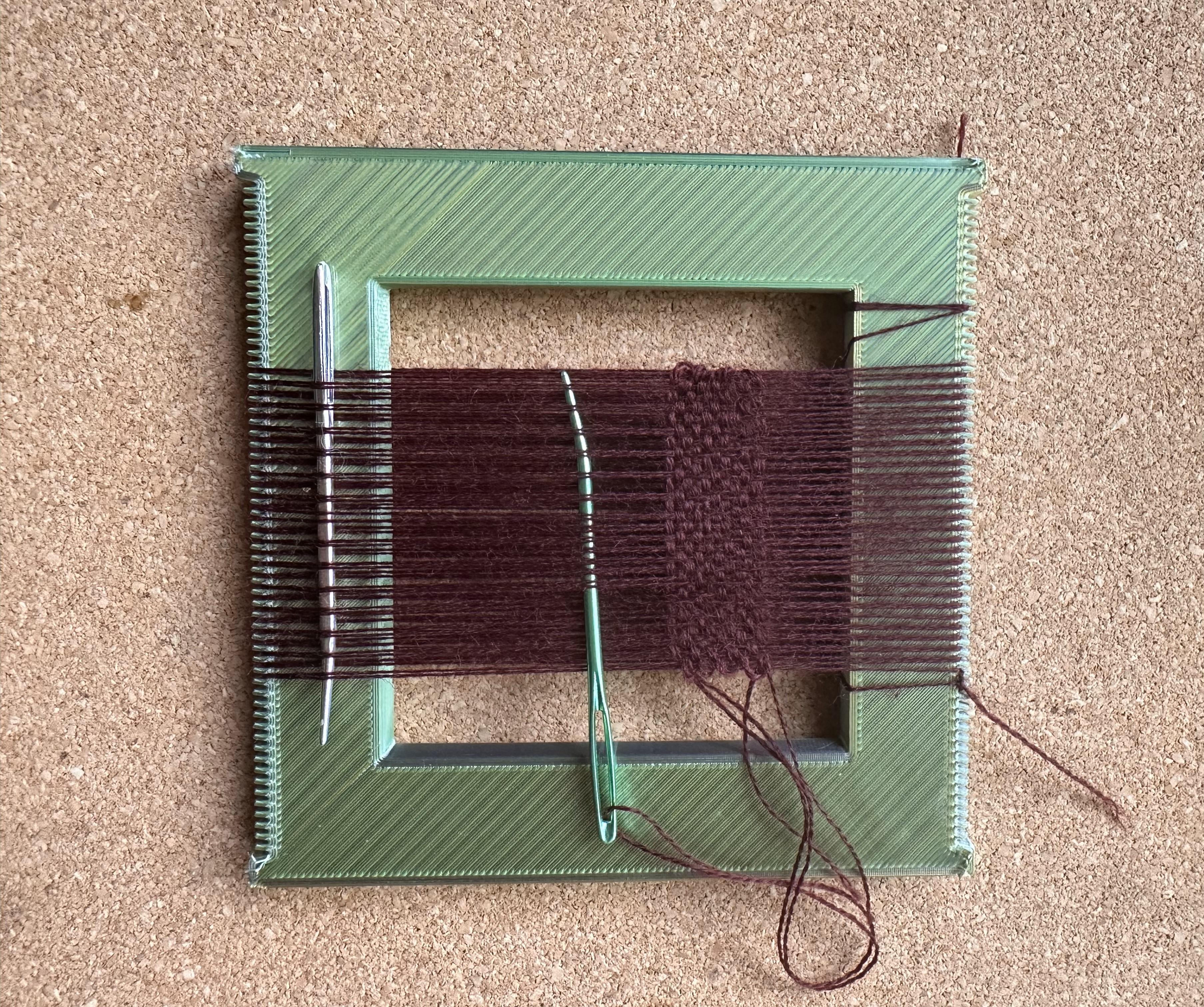 Miniatura 2 do modelo 3D Loom Sampler Frame