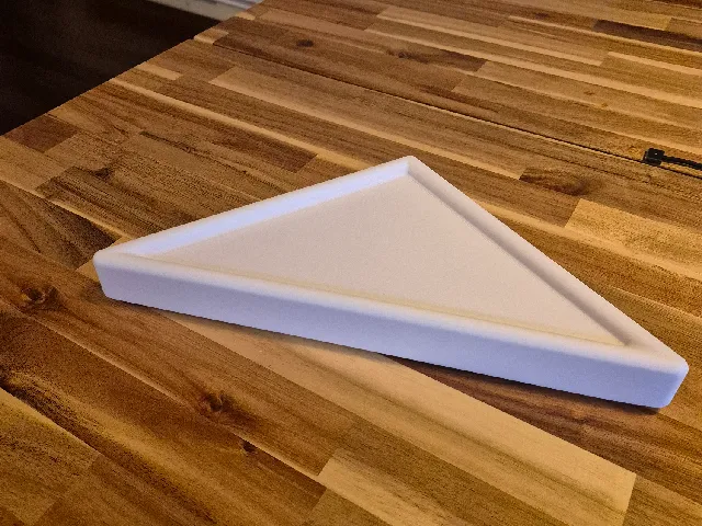 Sleek Corner Shelf: Maximize Style & Space in Your Bathroom