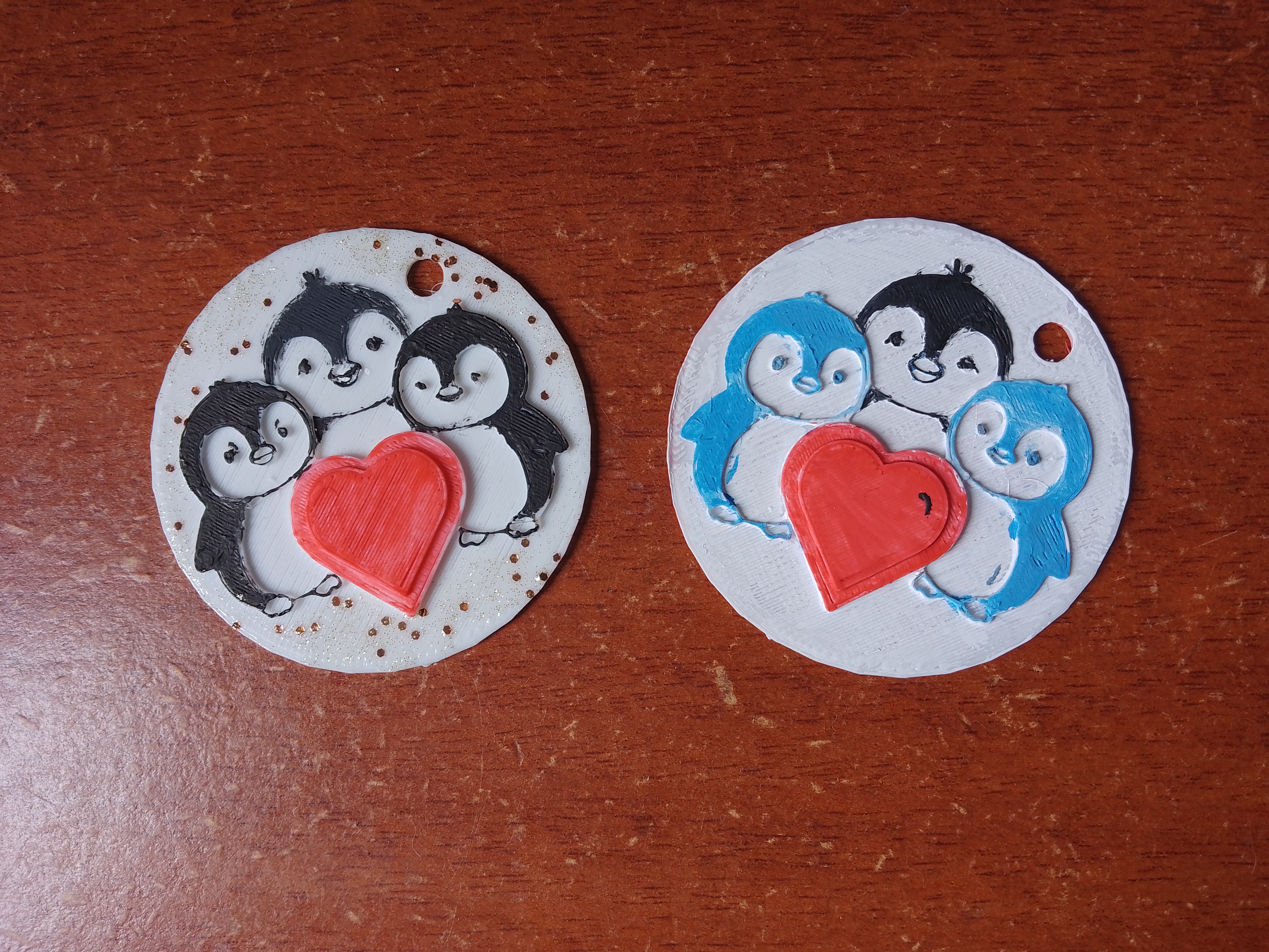Three penguins, optimized for multi-color with a single nozzle