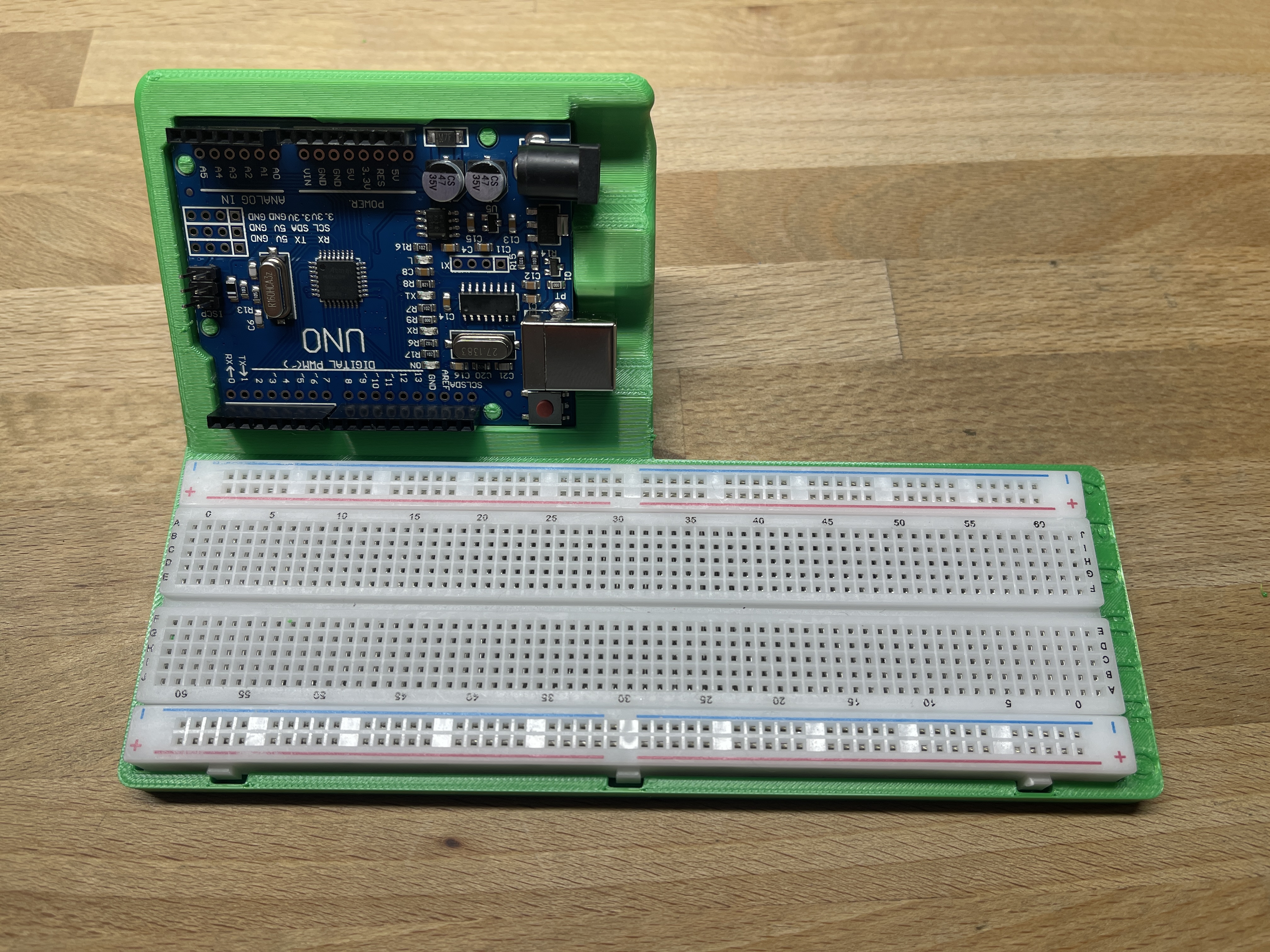 Big Breadboard Arduino Uno Holder