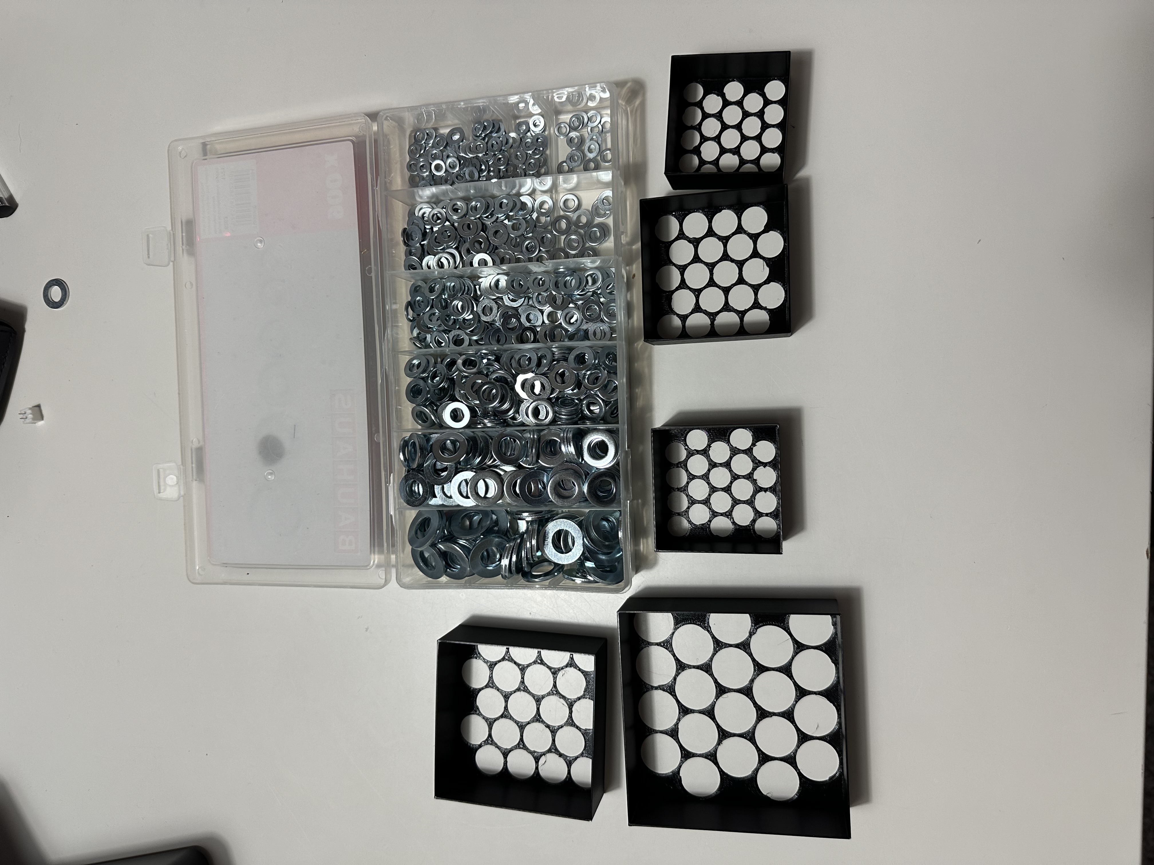 Sieve/sorter for washers