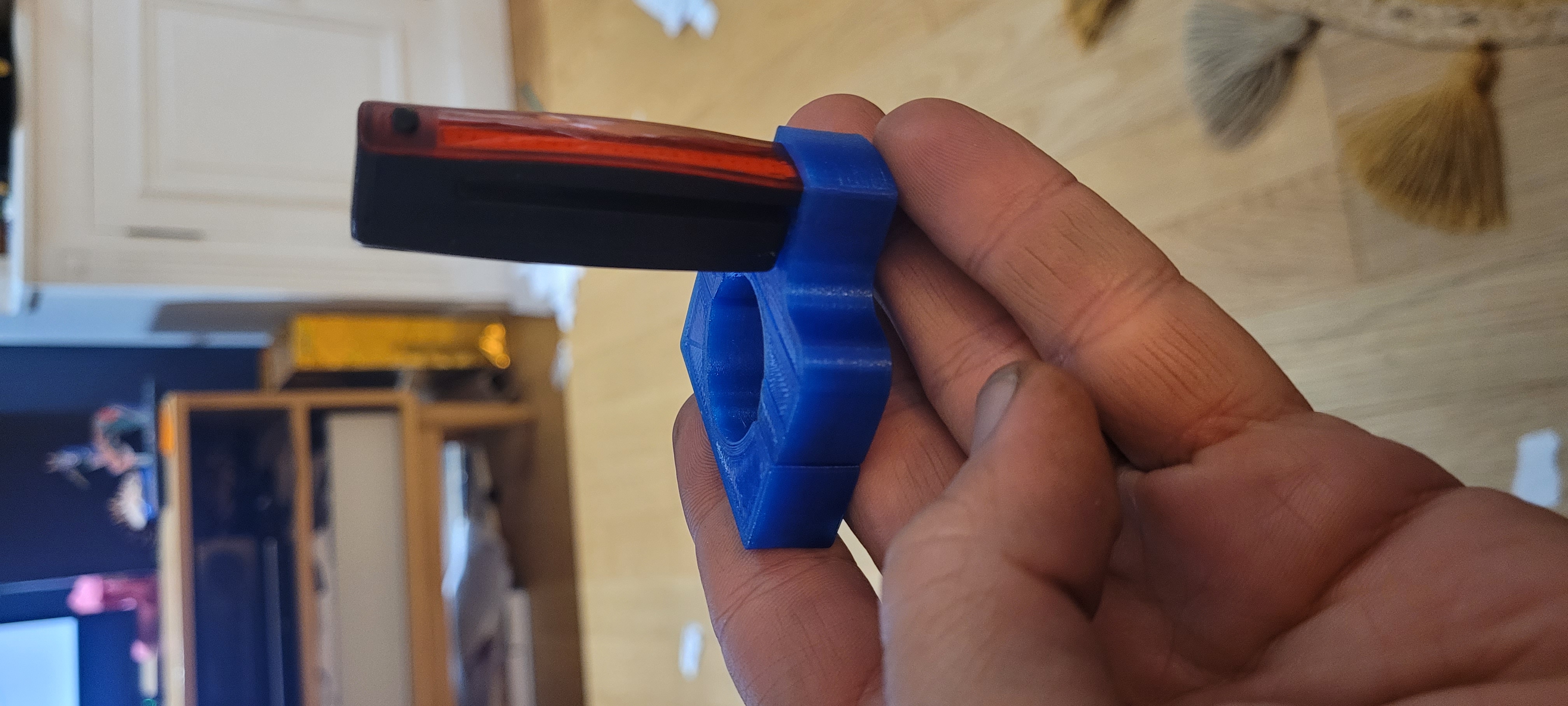 Knog_Plus_Bike_Mount_Screwed