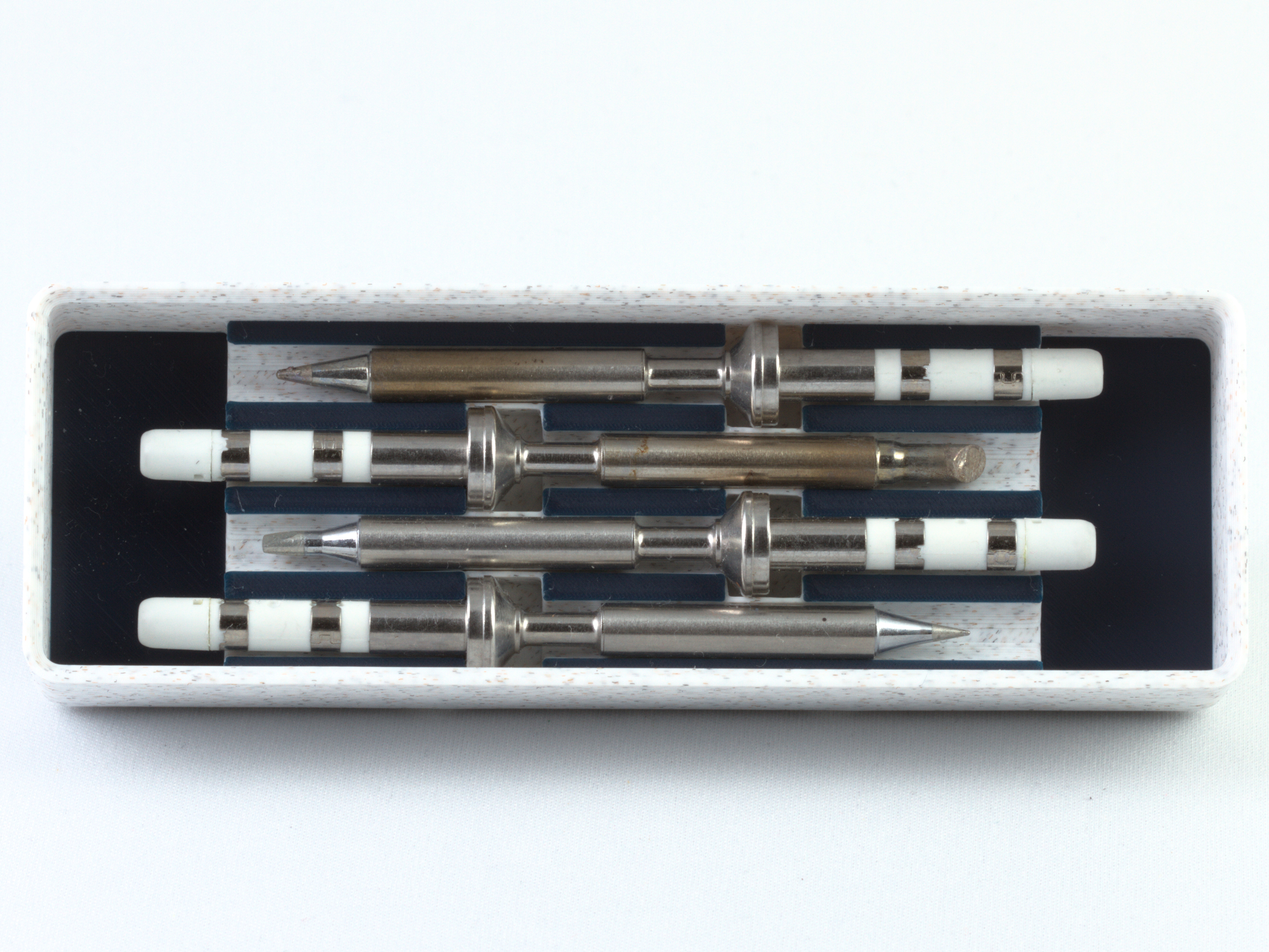 Shorter Gridfinity bin for Pinecil soldering tips — miniatura 2
