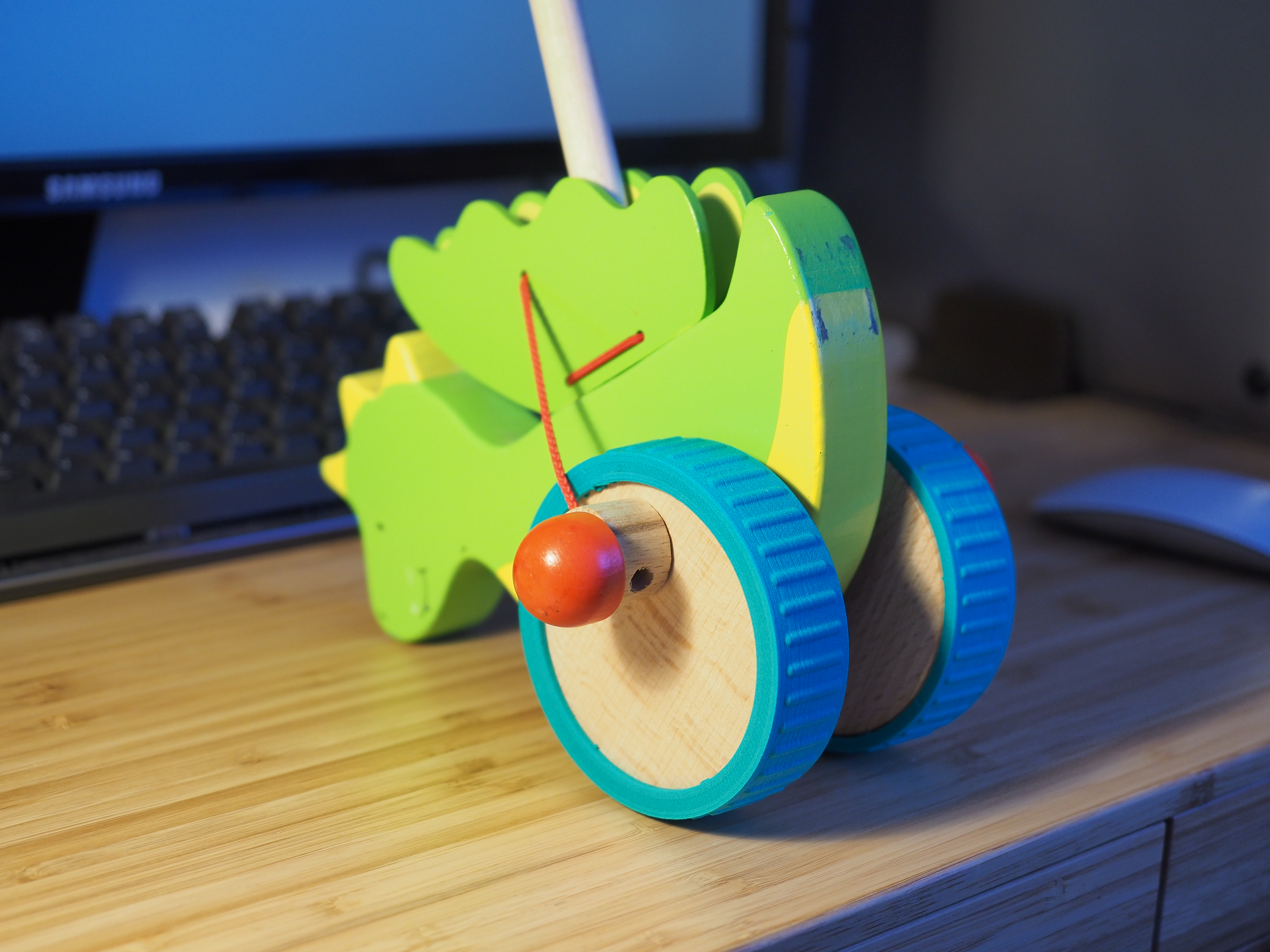 Wheel covers for wooden dragon