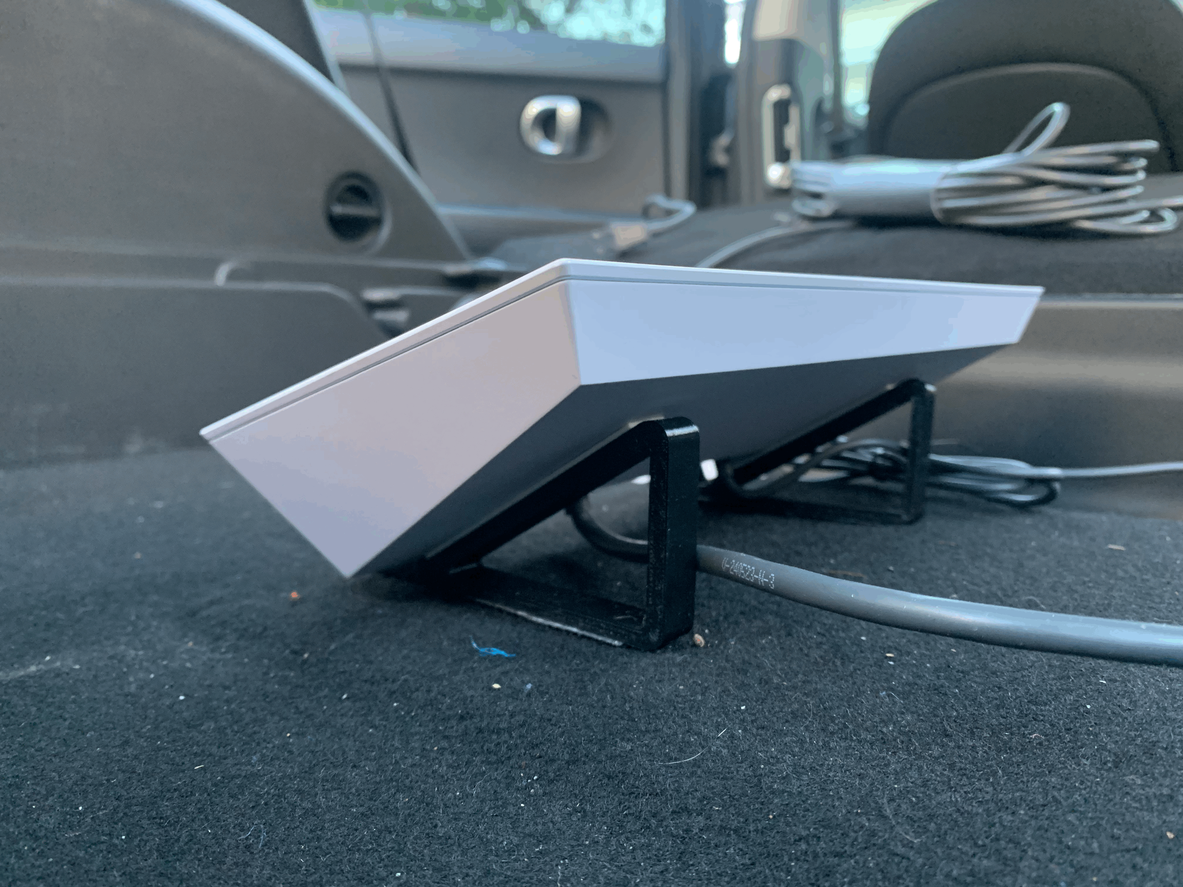 Starlink Router Stand
