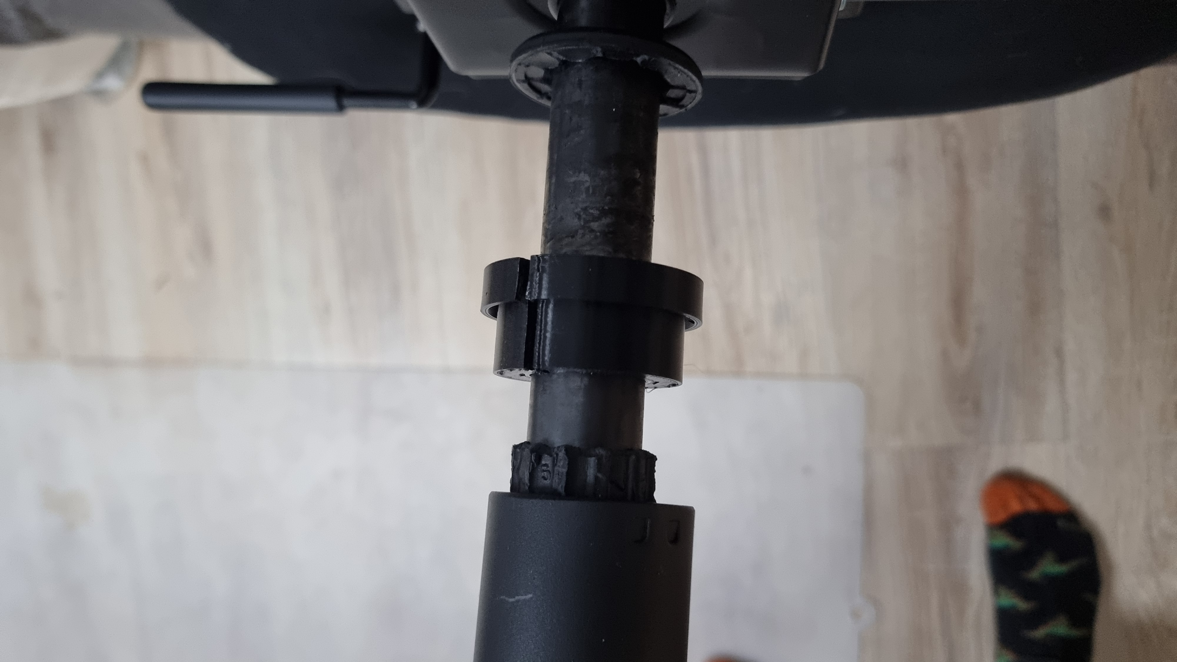 Ikea JÄRVFJÄLLET office chair gas cylinder block