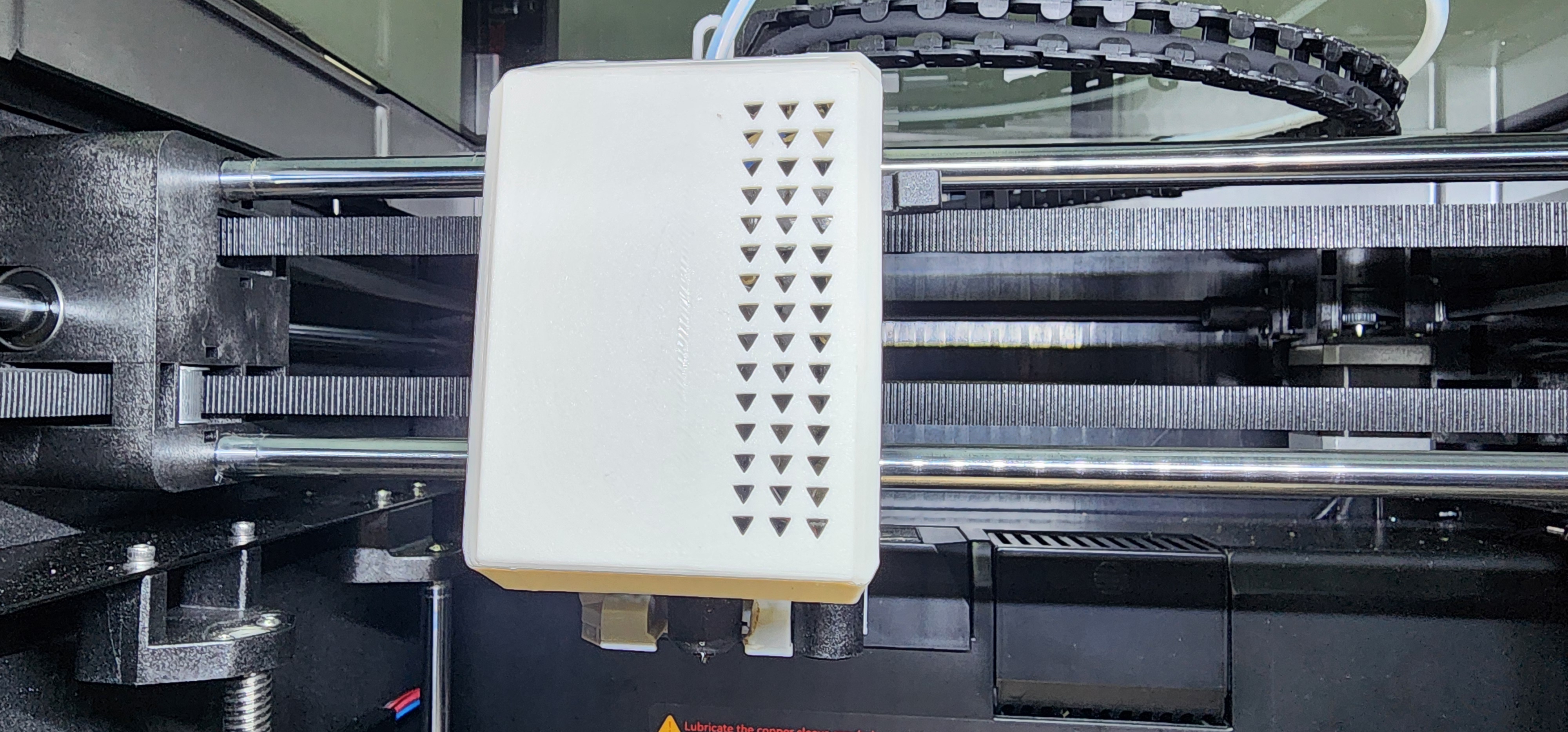 Qidi 4 Plus Tool Head with small triangle pattern
