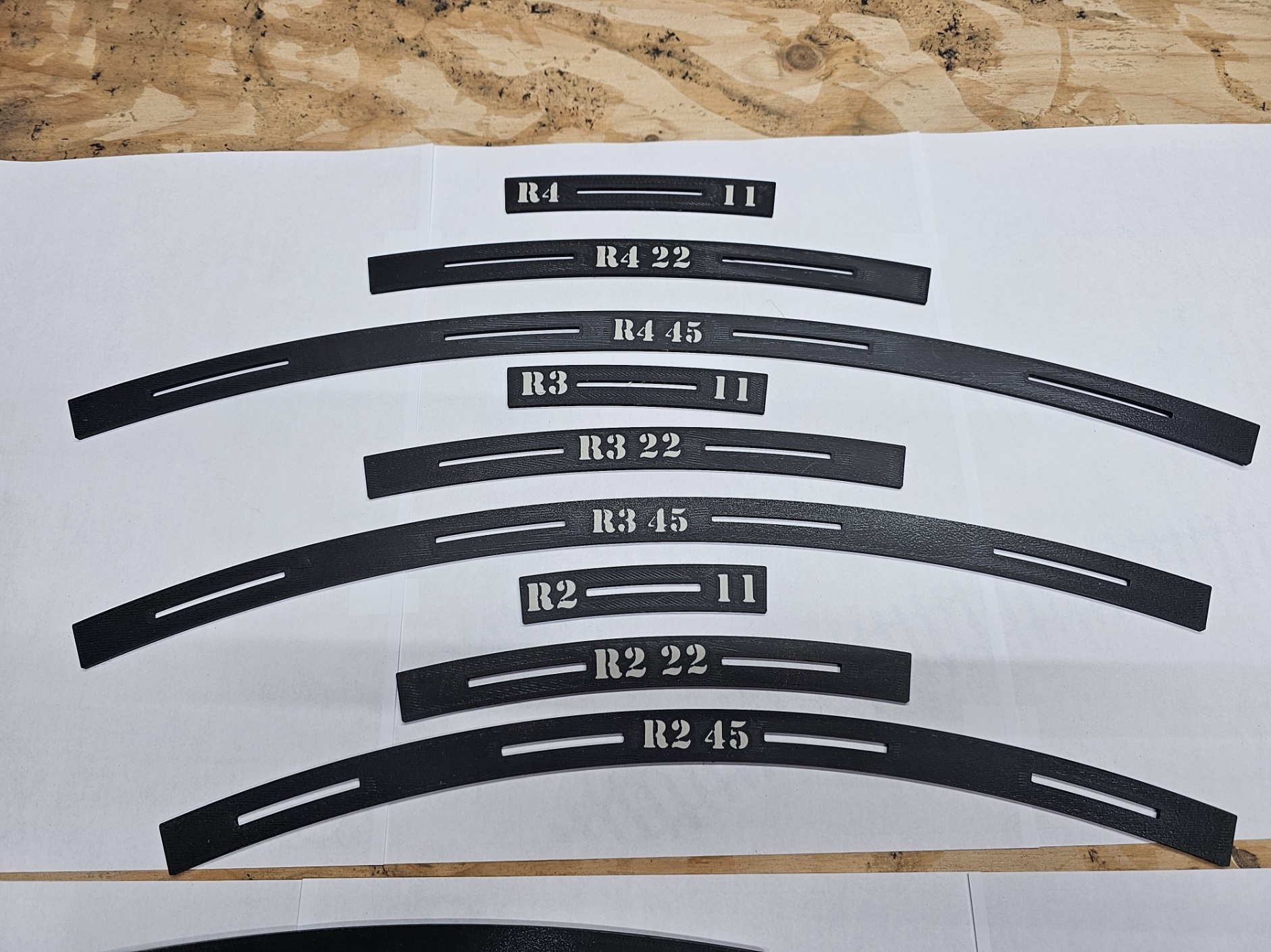Peco curved track templates HO/ Gabarits de rails courbés Peco H0