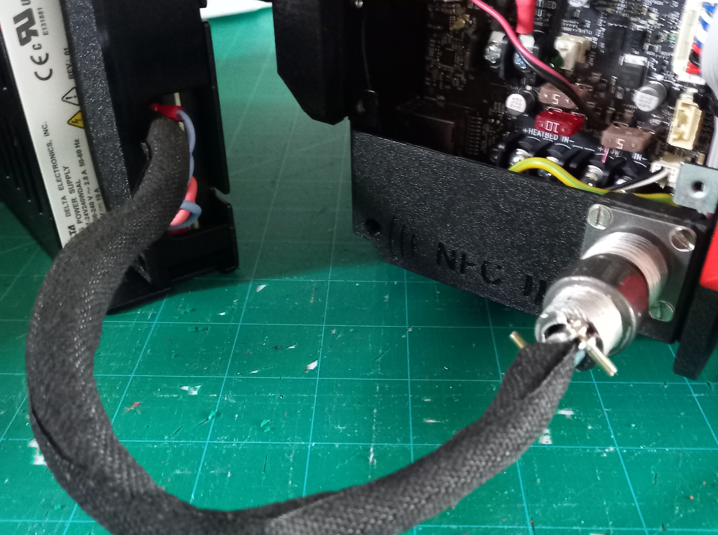 MKx external PSU quick release cable mount — miniatura 2