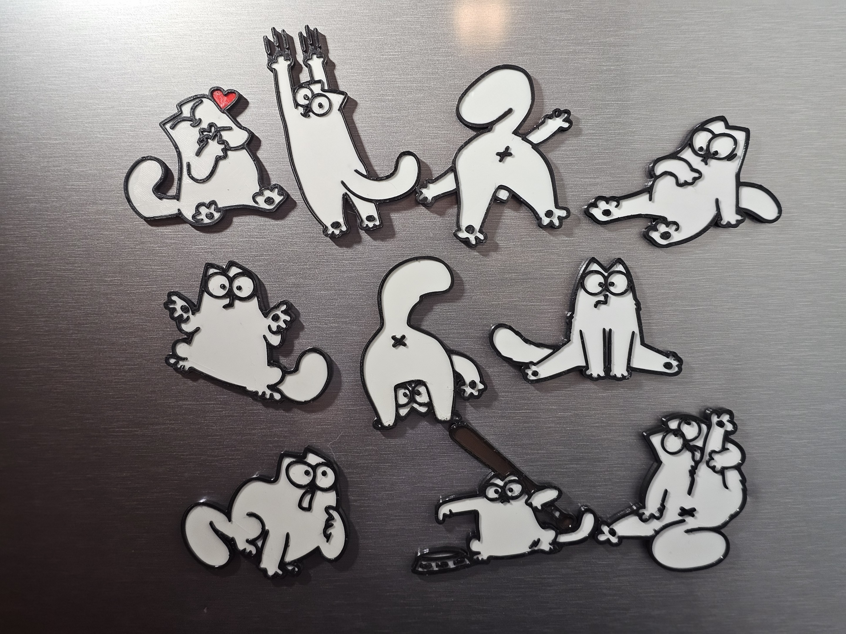 Simon's cat fridge magnets colors + magnet hole
