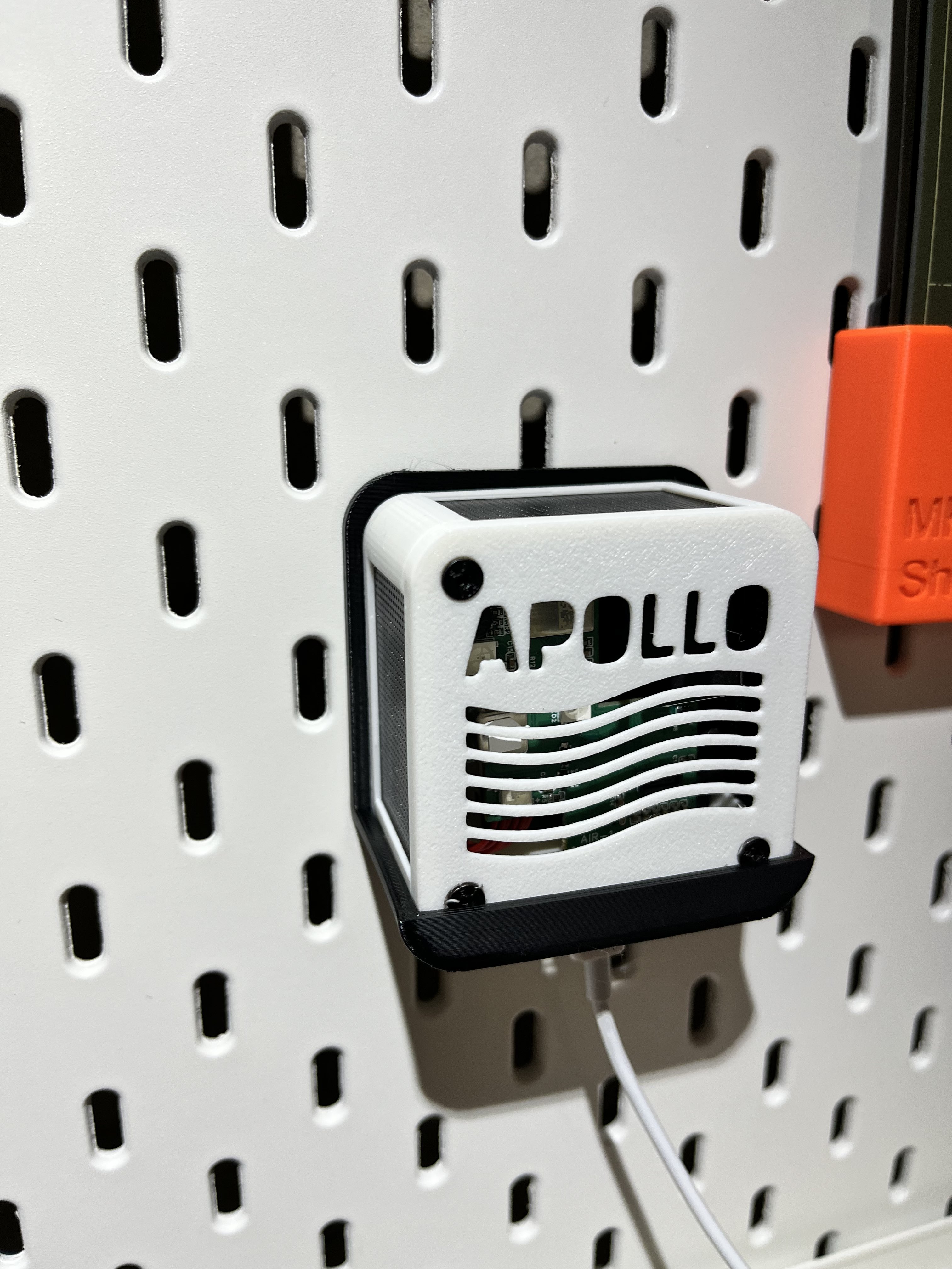 Apollo Air-1 holder for Skadis