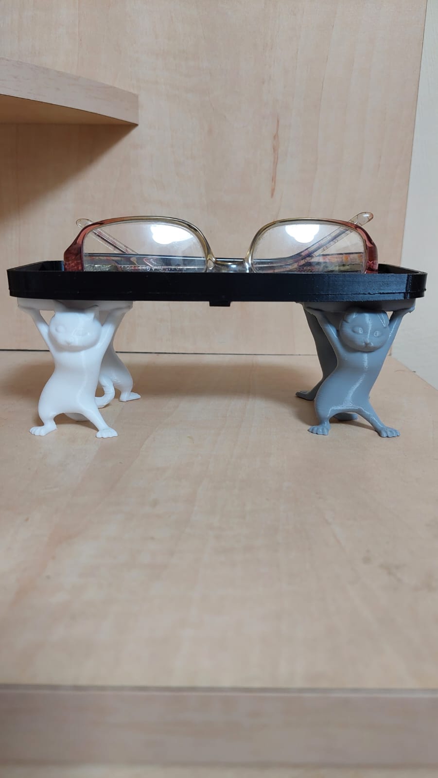 Glasses Holder Held By Cats