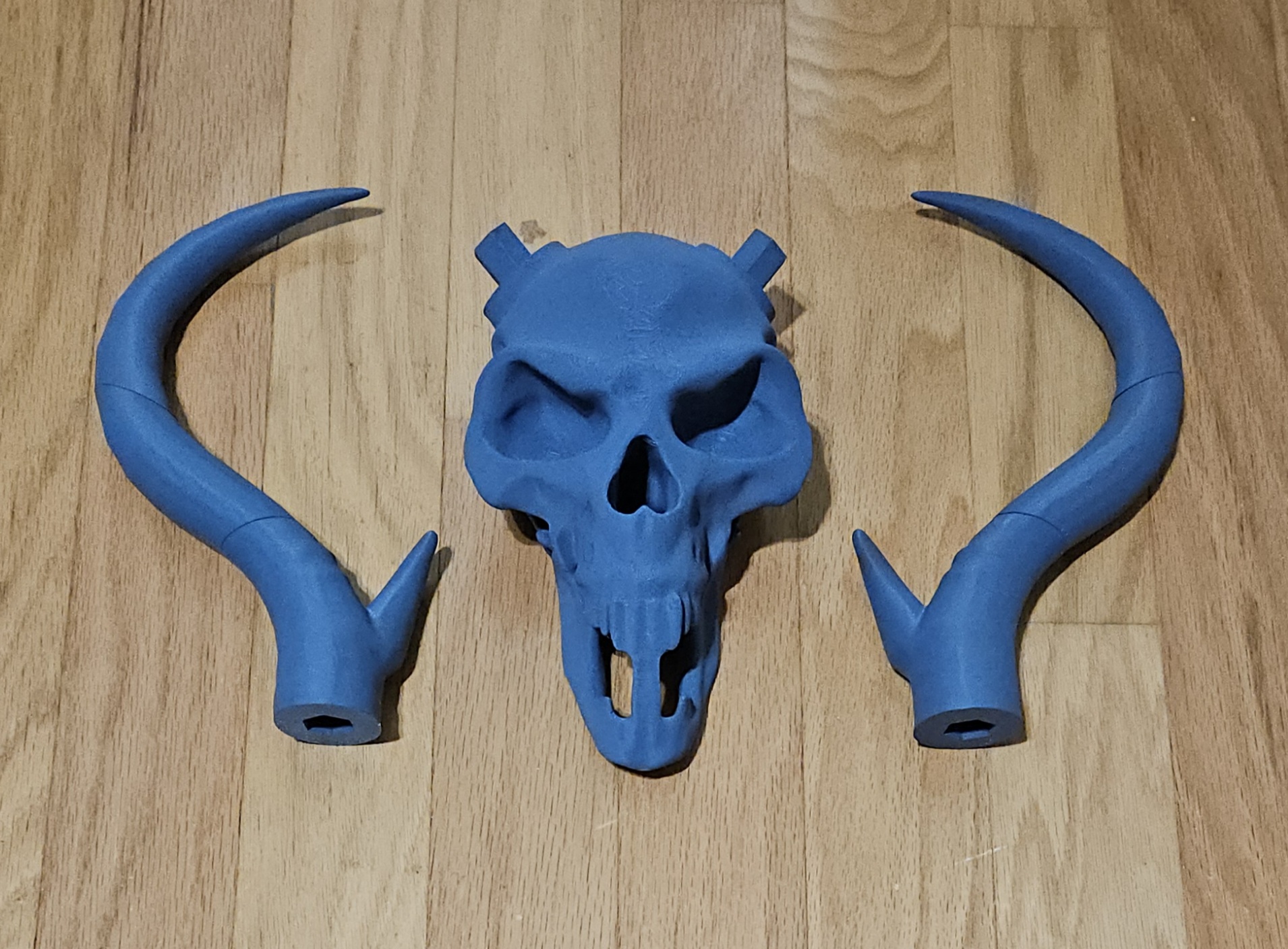 Golden Horned Skull