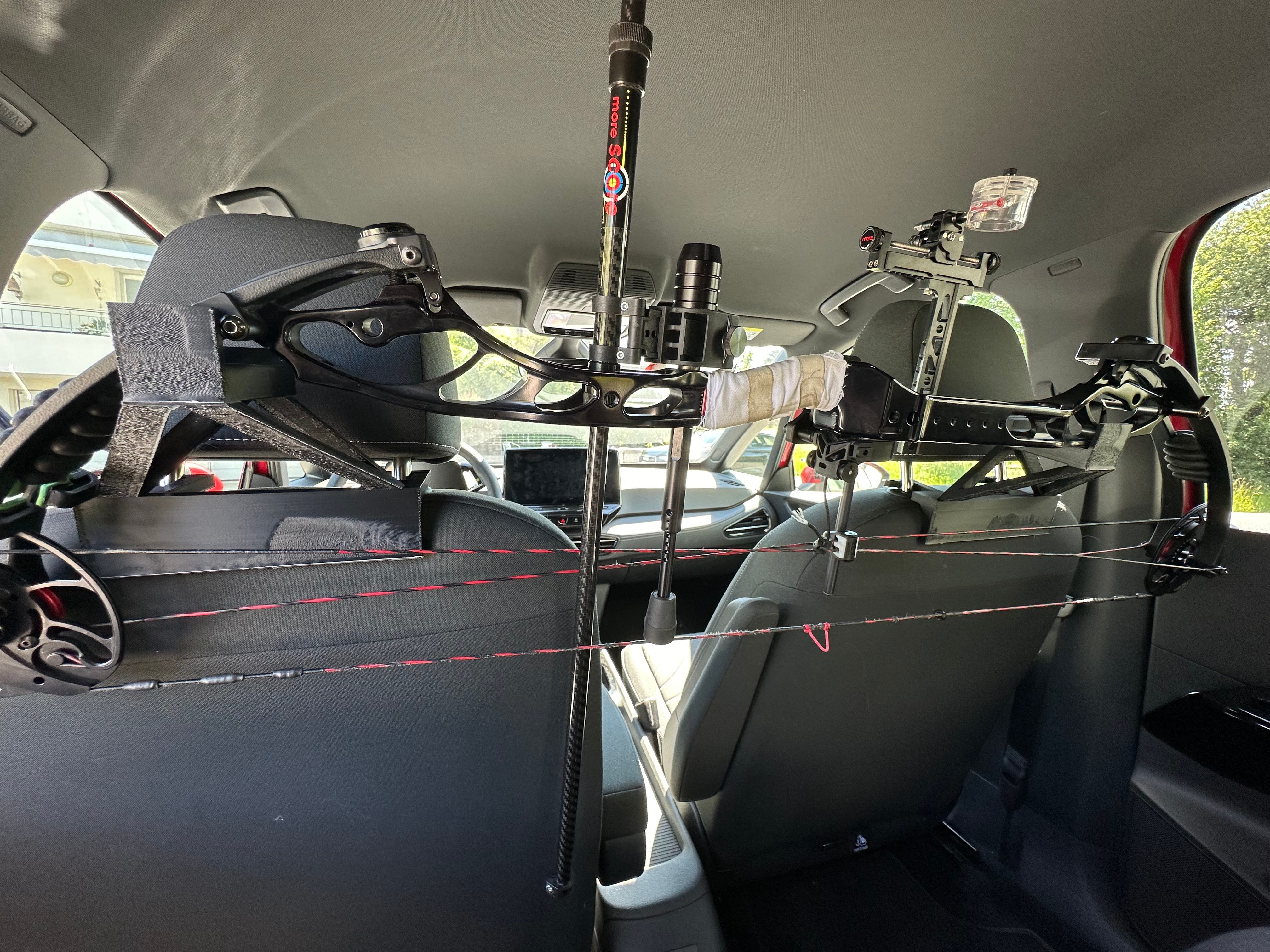 Sturdy bow holder for car head rests