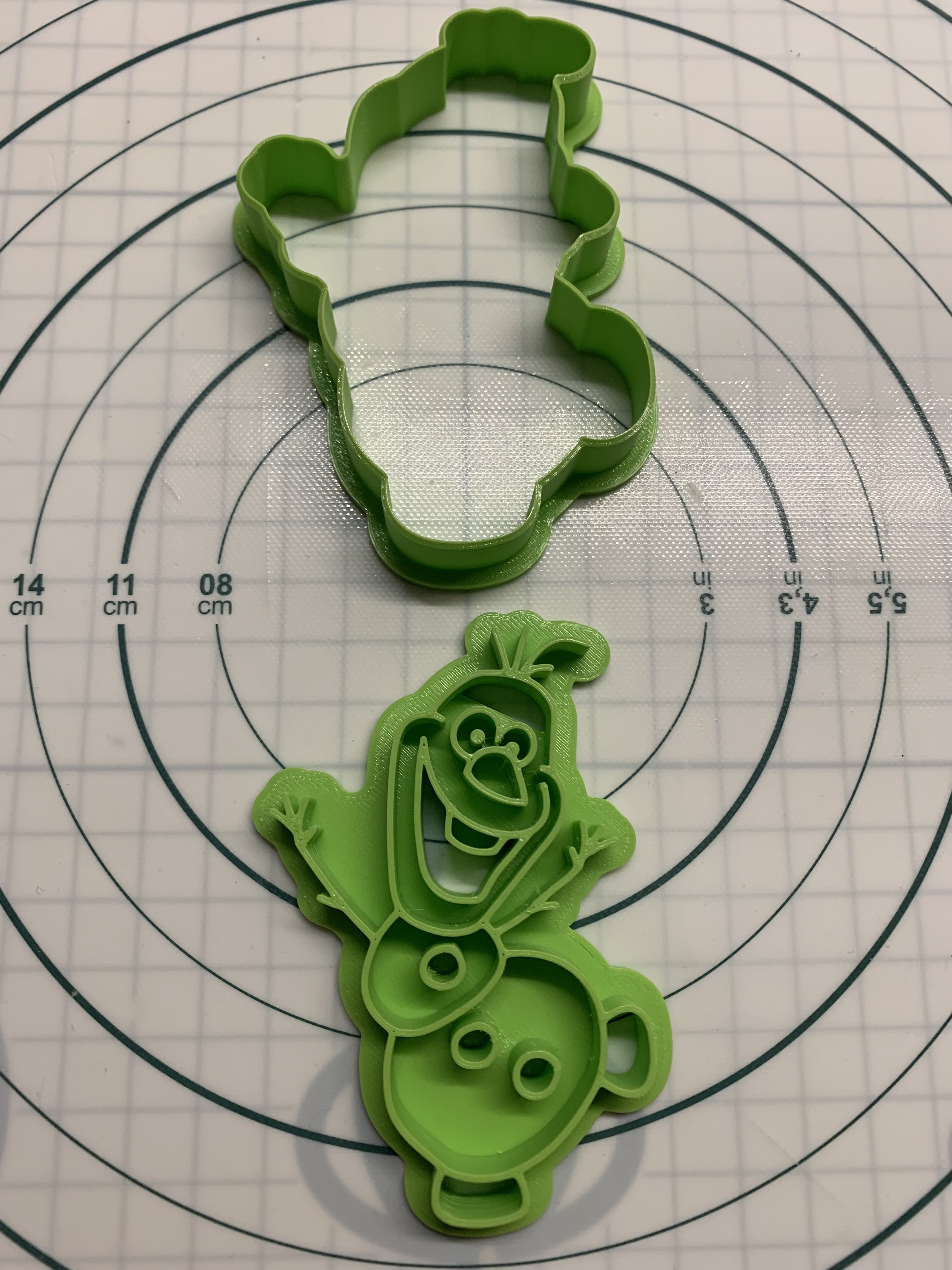 Miniatura 5 do modelo 3D Olaf cookie cutter