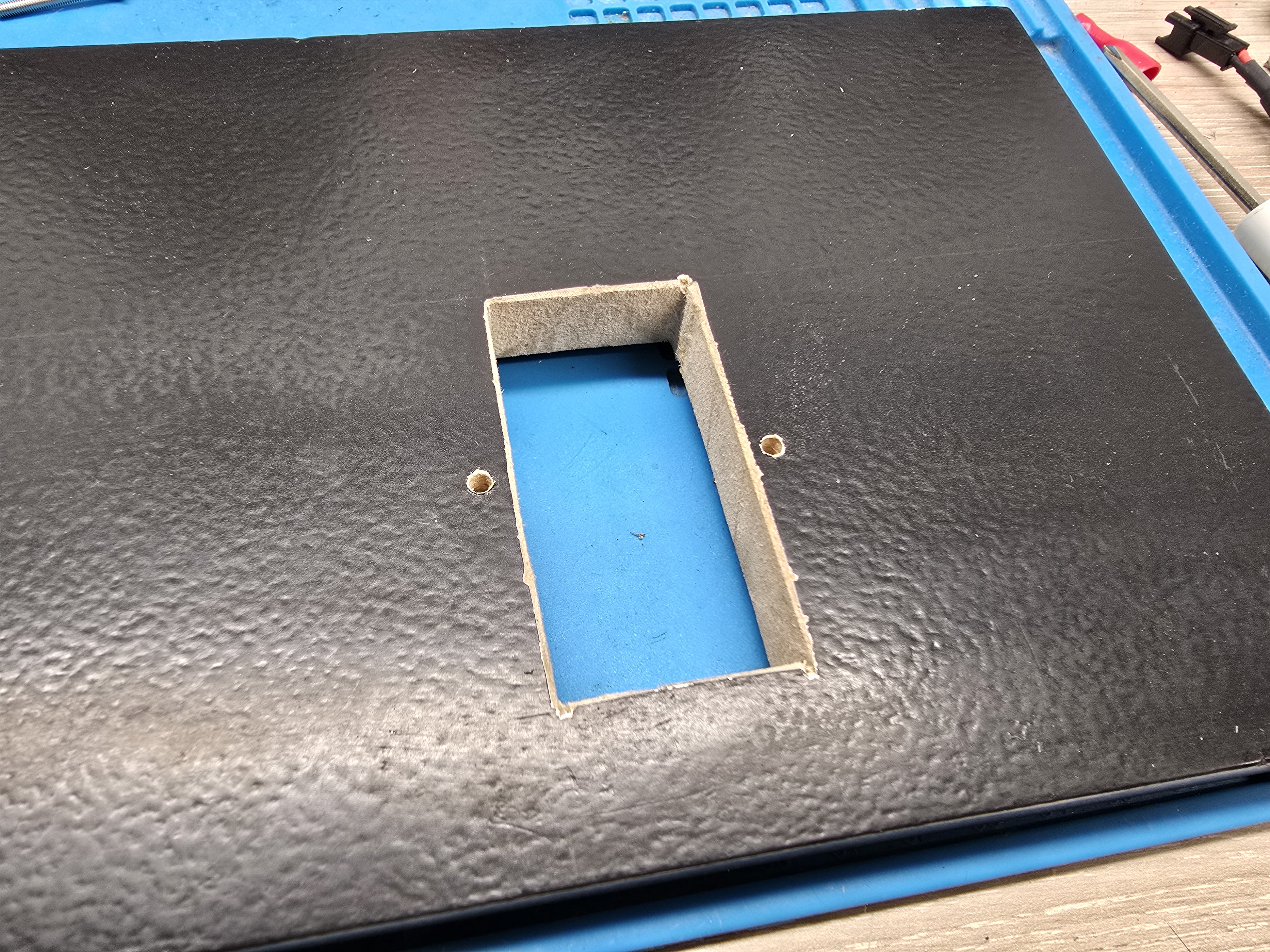 Input module with EMI filter holder - Arcade Machine — miniatura 3