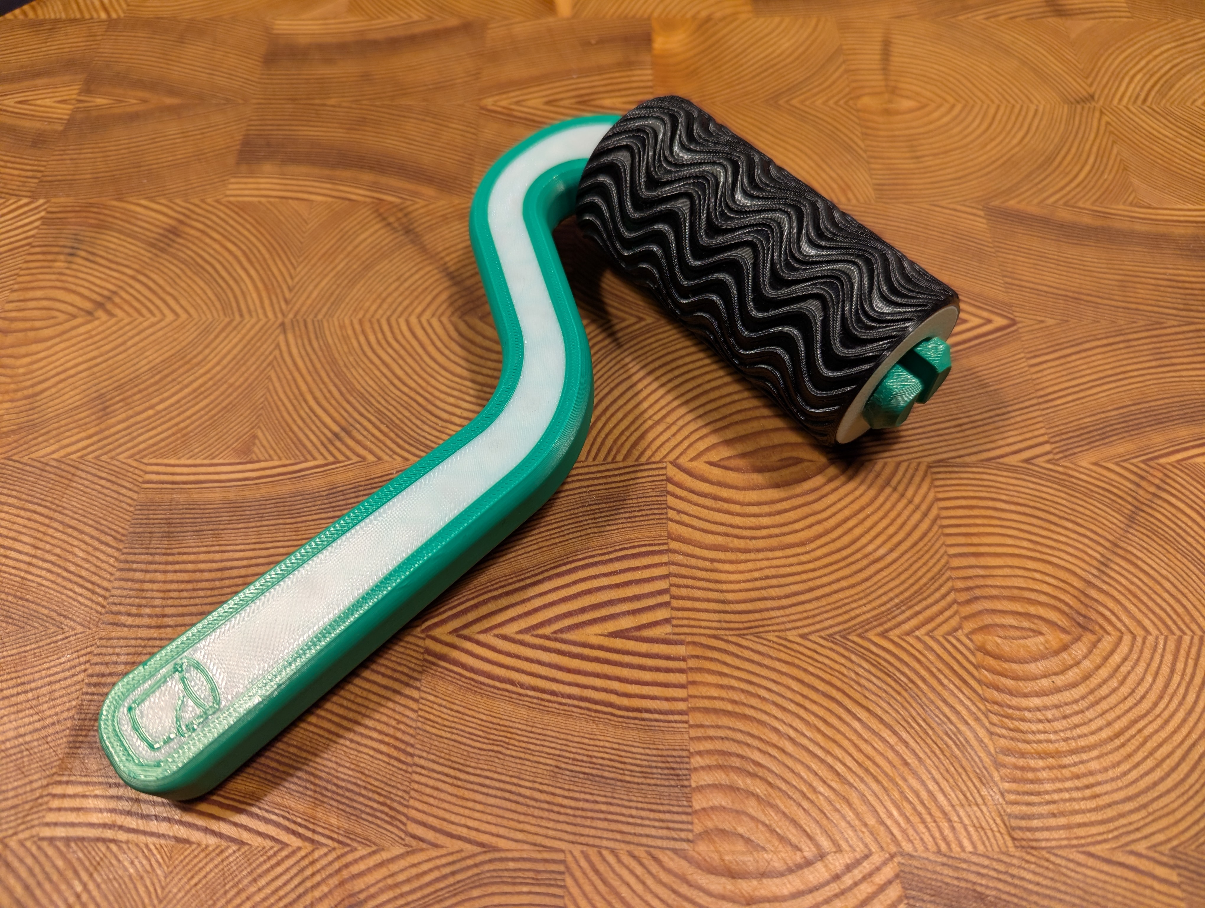 Textured Glue Roller